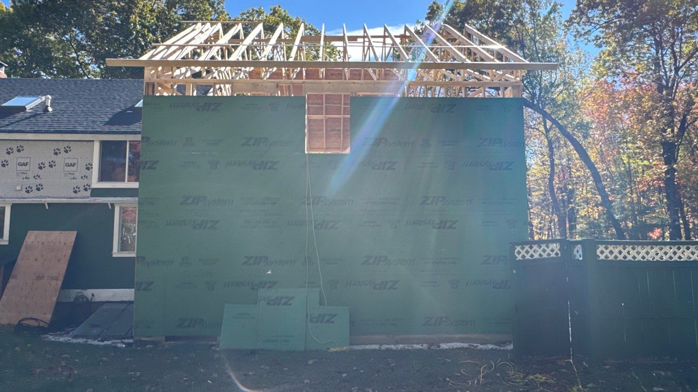 Custom ADU Construction with Vaulted In-Law Suite – LP SmartSide®, ZIP System® & Harvey® Windows by Sensible Home Solutions