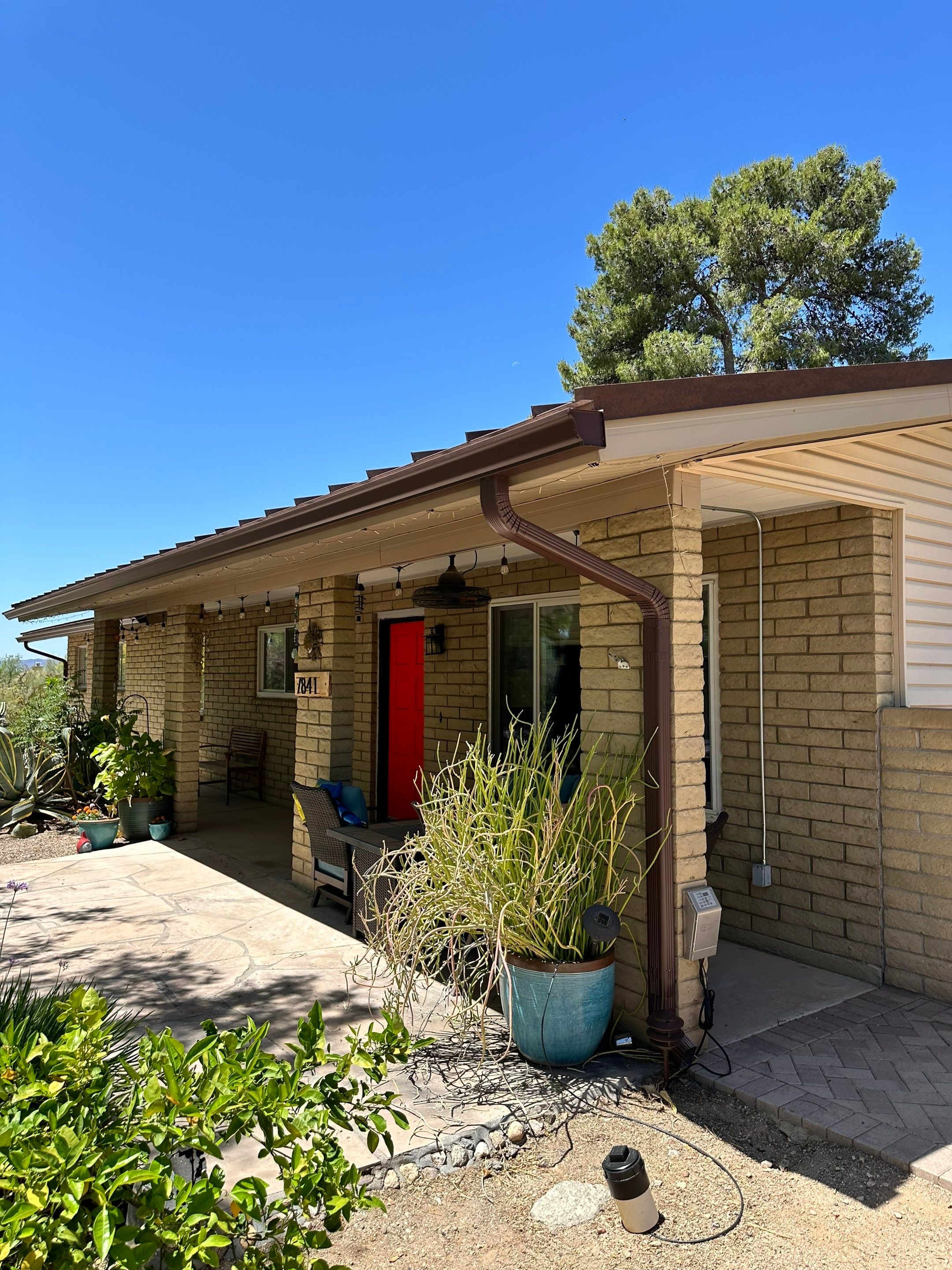 Weathered Rust Standing Seam by Reimagine Roofing