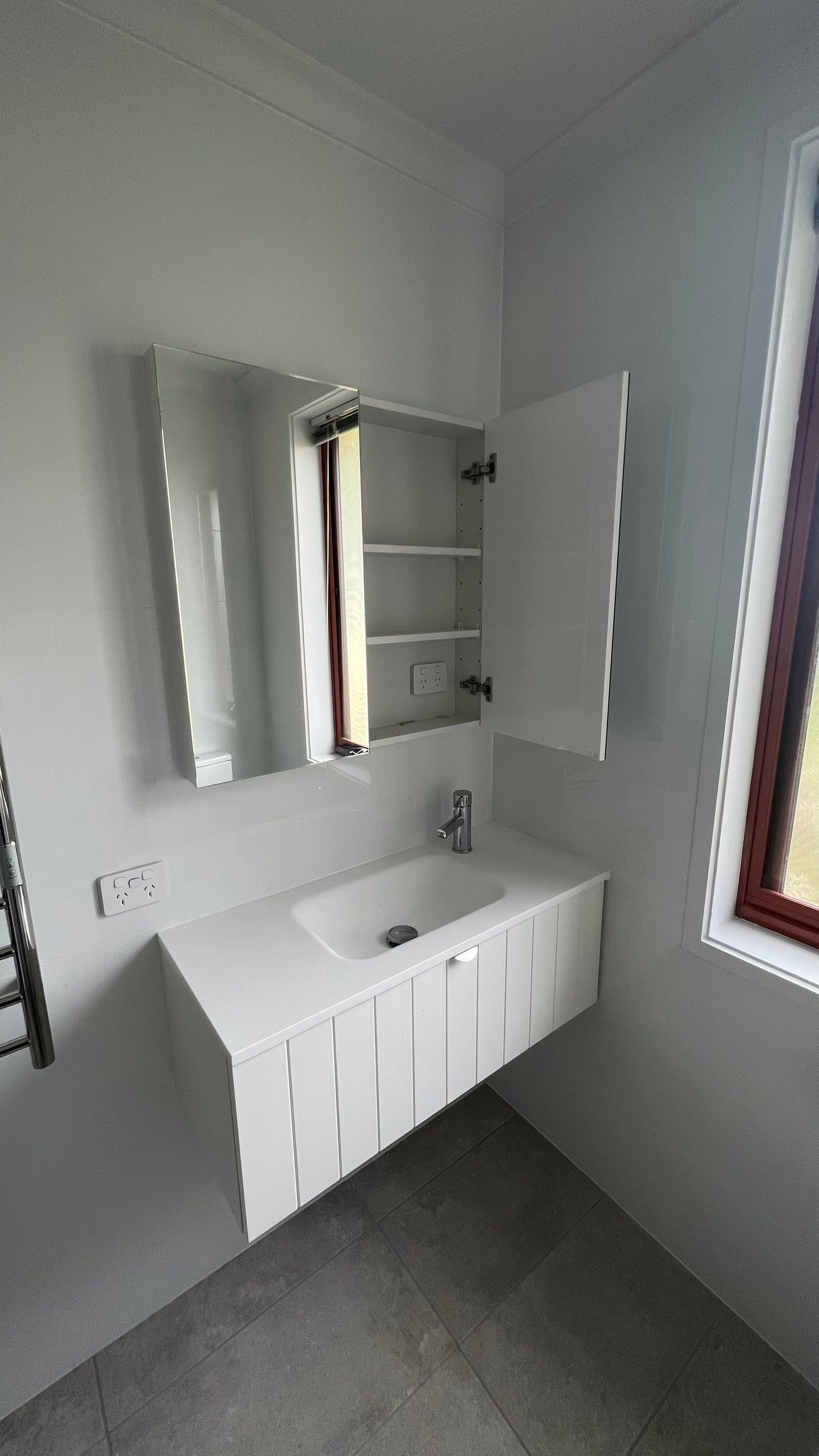 Bathroom, Toilet & Laundry Renovation by Re-seal Bathrooms