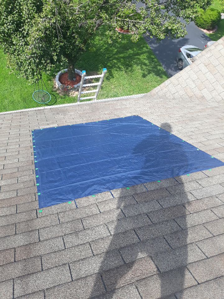 Woodbridge: CertainTeed Landmark Designer Shingles in Cottage Red by RM Banning, Inc.