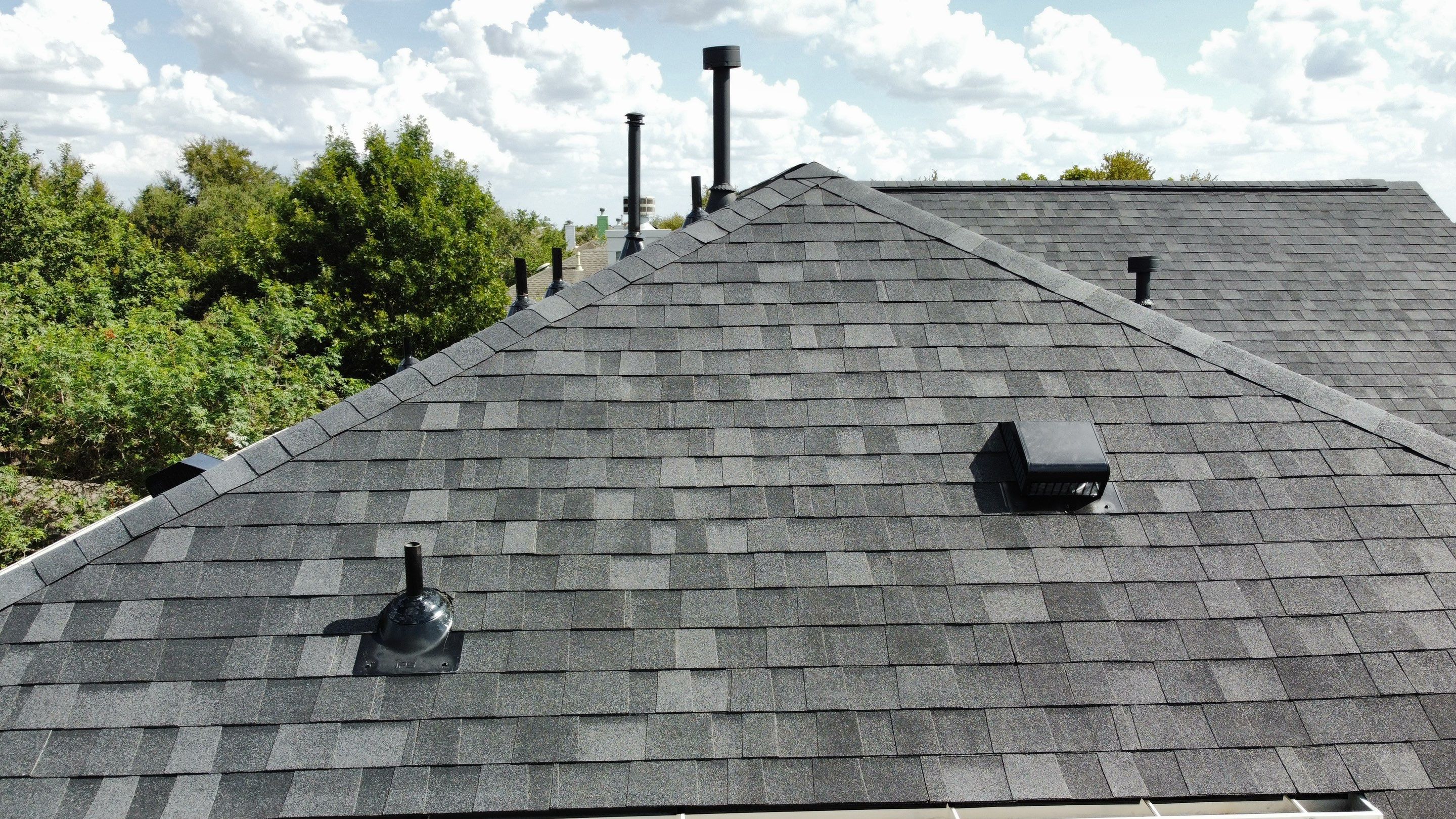 Residential Roofing Installation using Owens Corning Oakridge by Kstylez Roofing & Construction