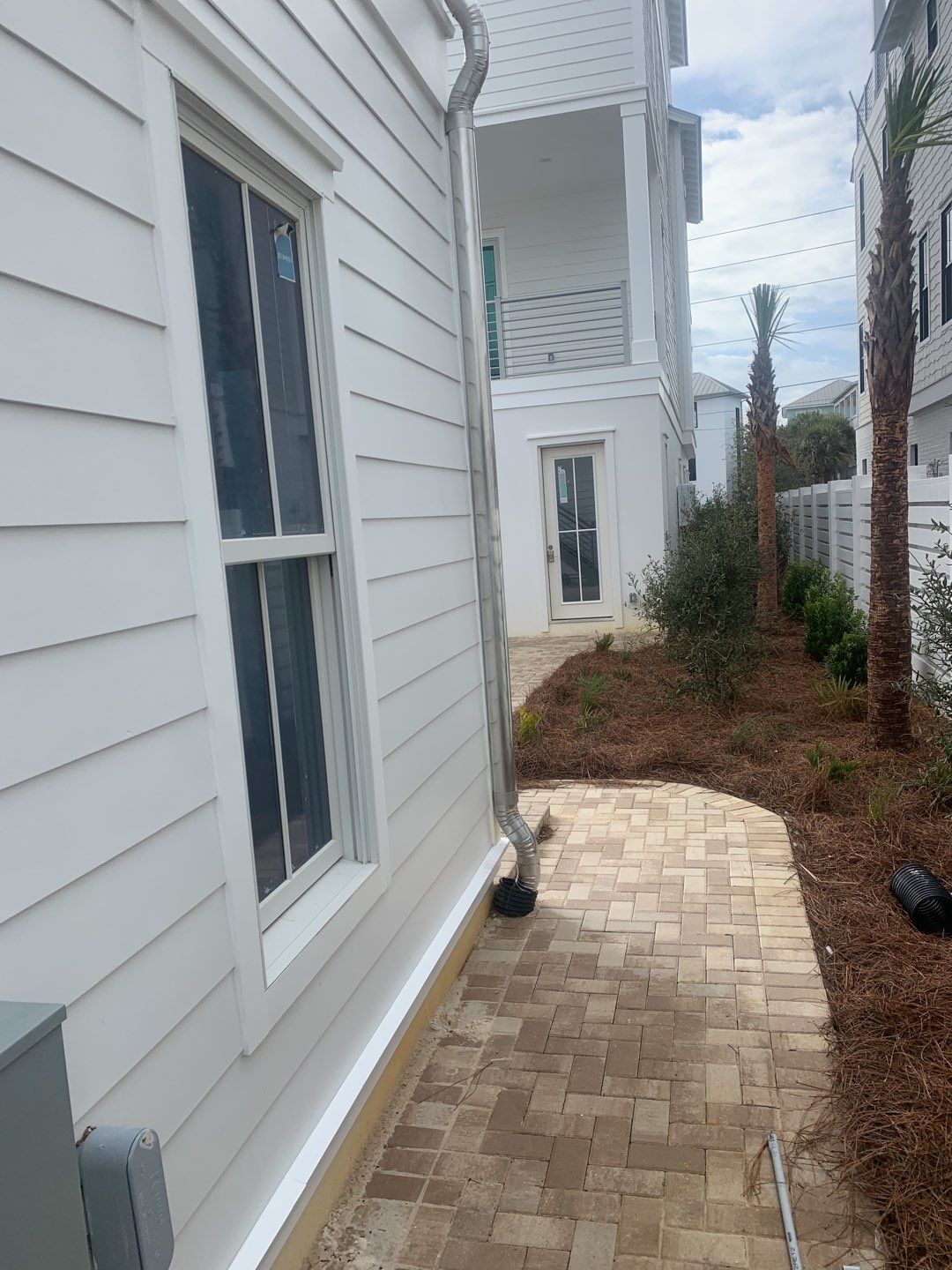 Half-Round Gutters for Santa Rosa Beach Homes by Gutter Professors