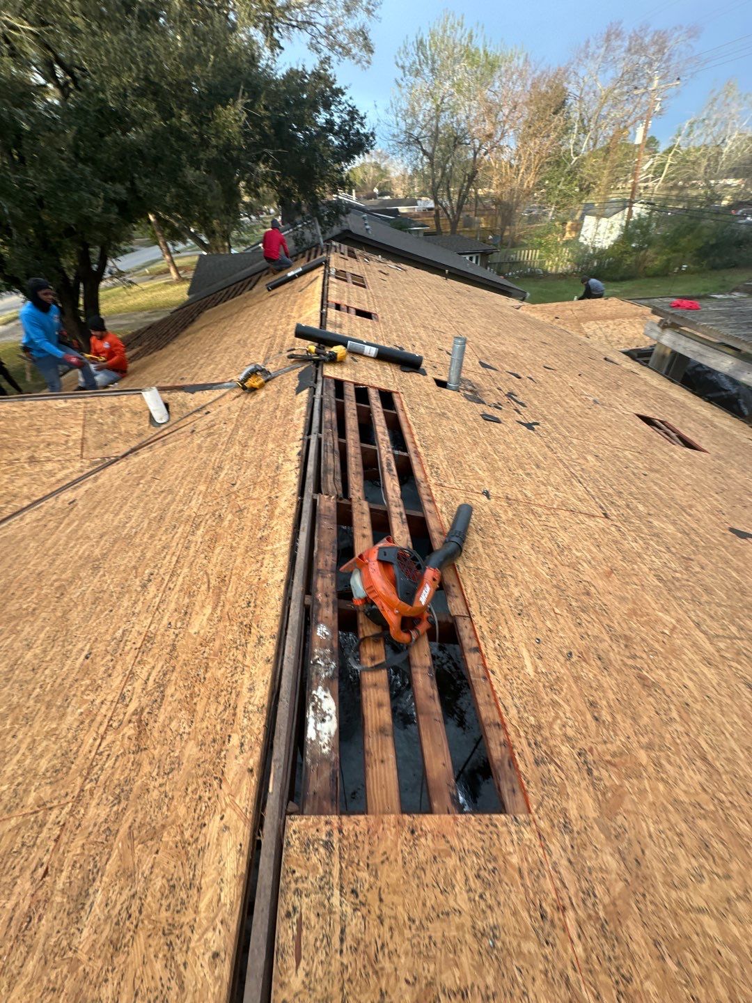 Roof Replacement Houston by Roof Repair Company