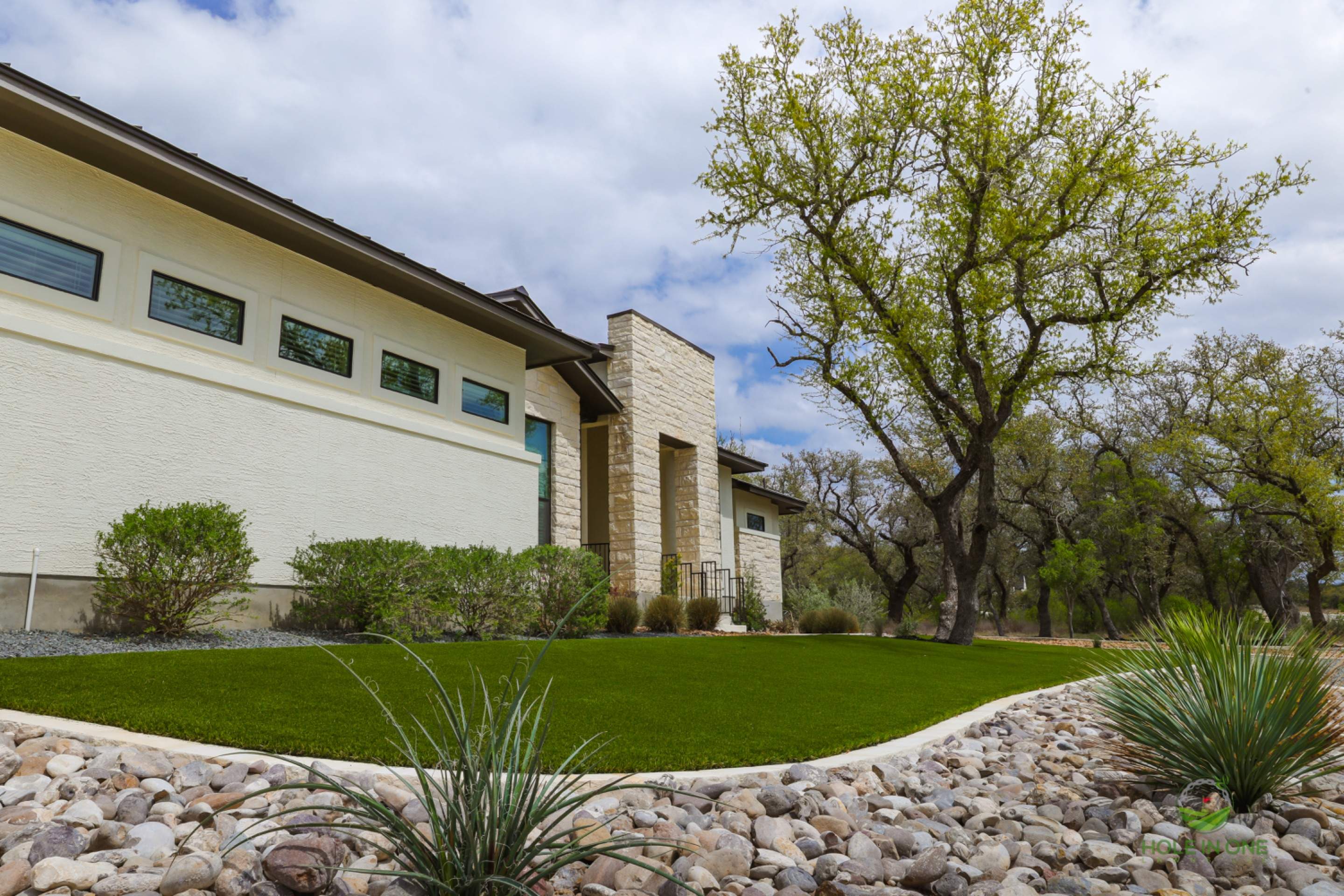 Belle Oaks, Bulverde TX by Hole In One Lawns, LLC
