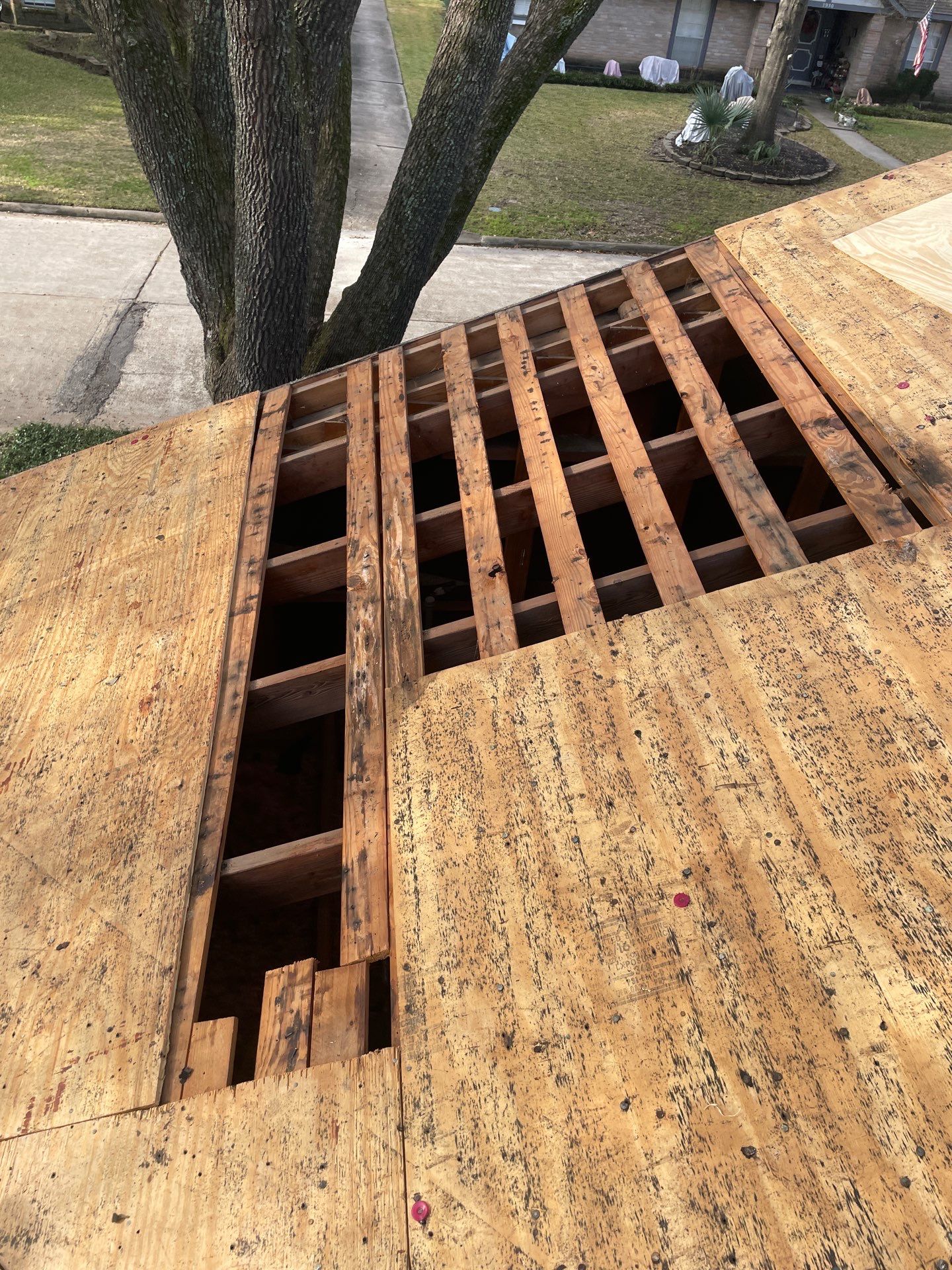 Roof Replacement Kingwood by Roof Repair Company