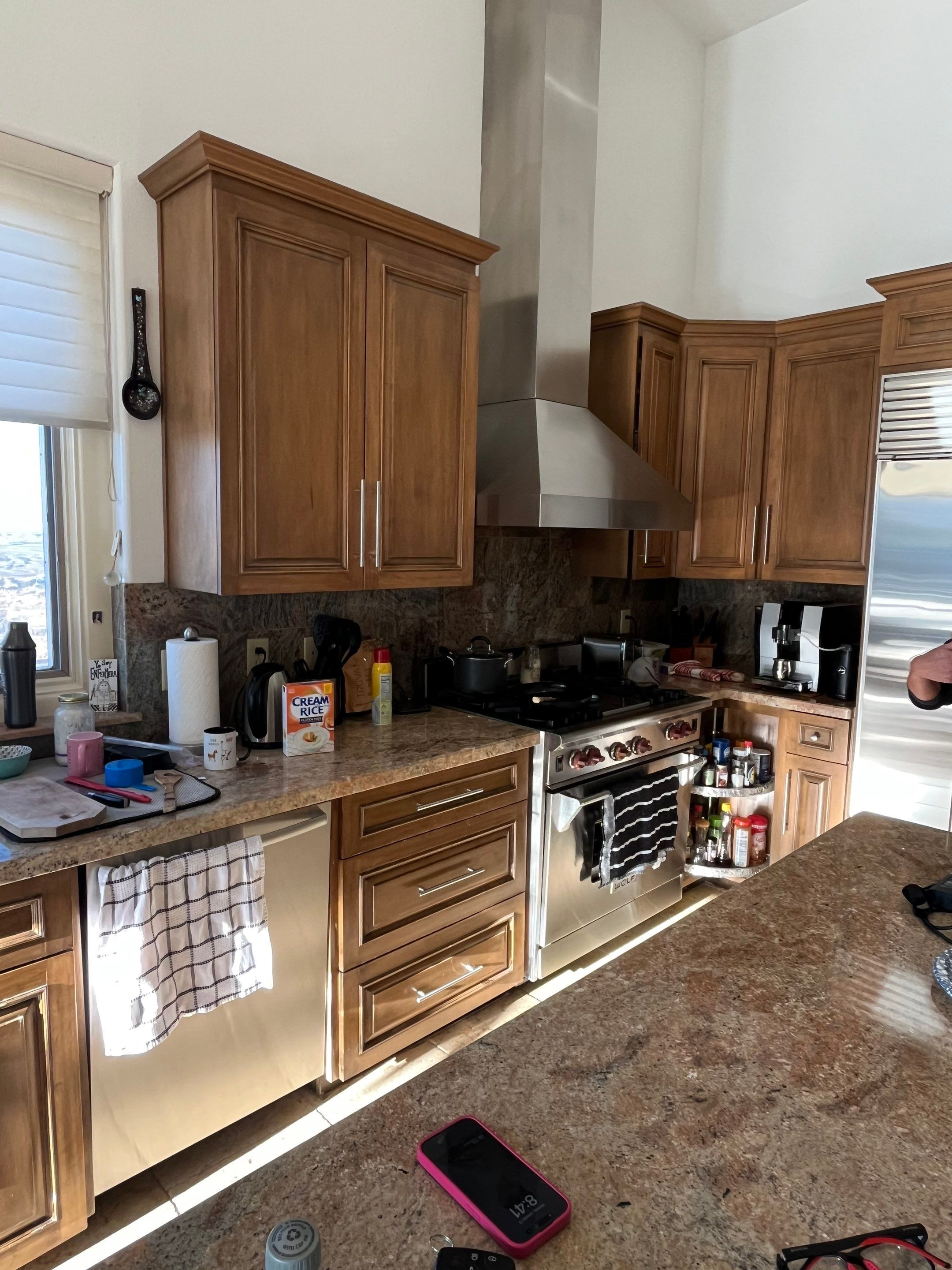 Cabinet Refinishing by Fresh Coat