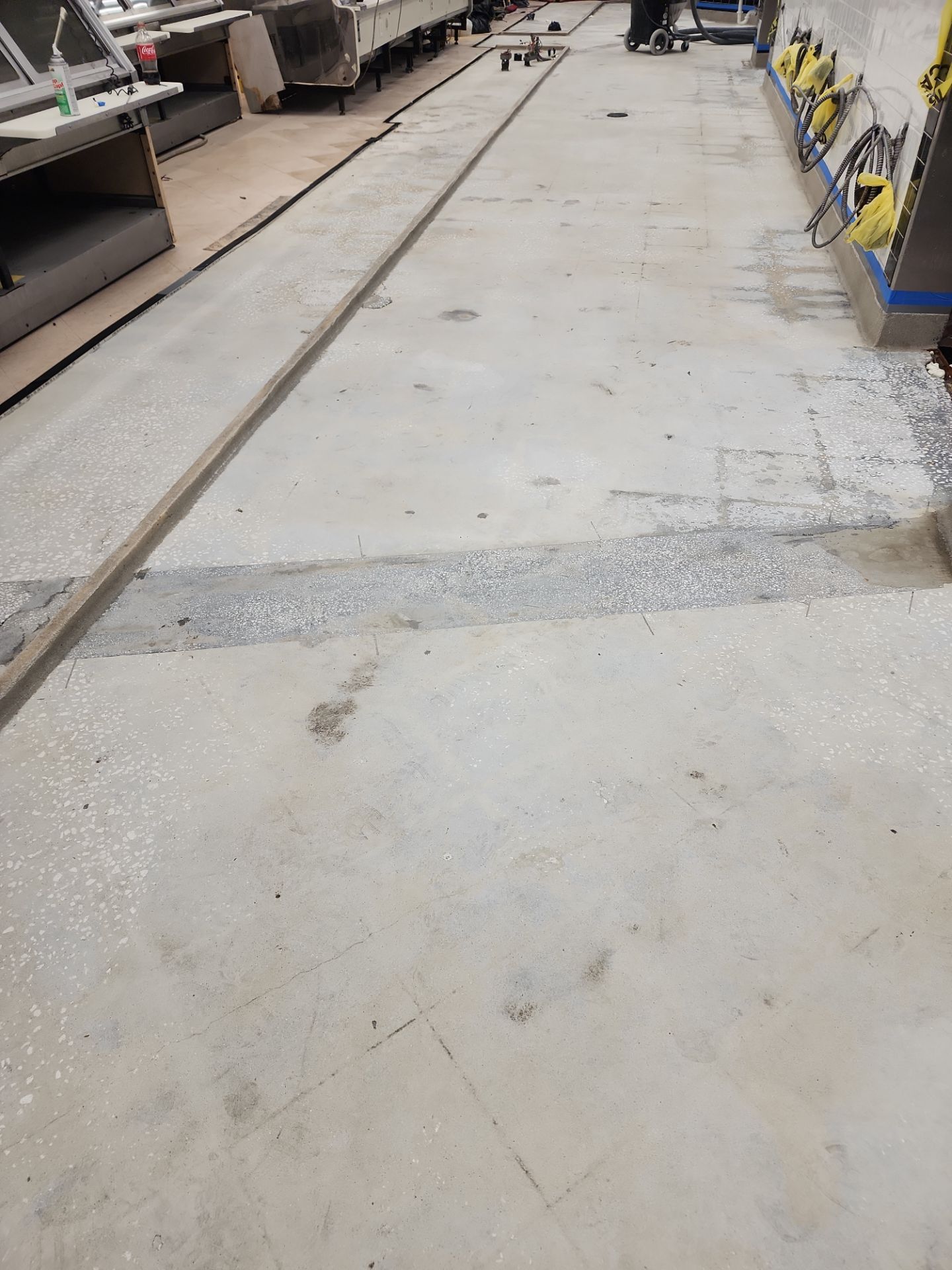 Fresco y Más Food Prep Area by Seamless Surfaces