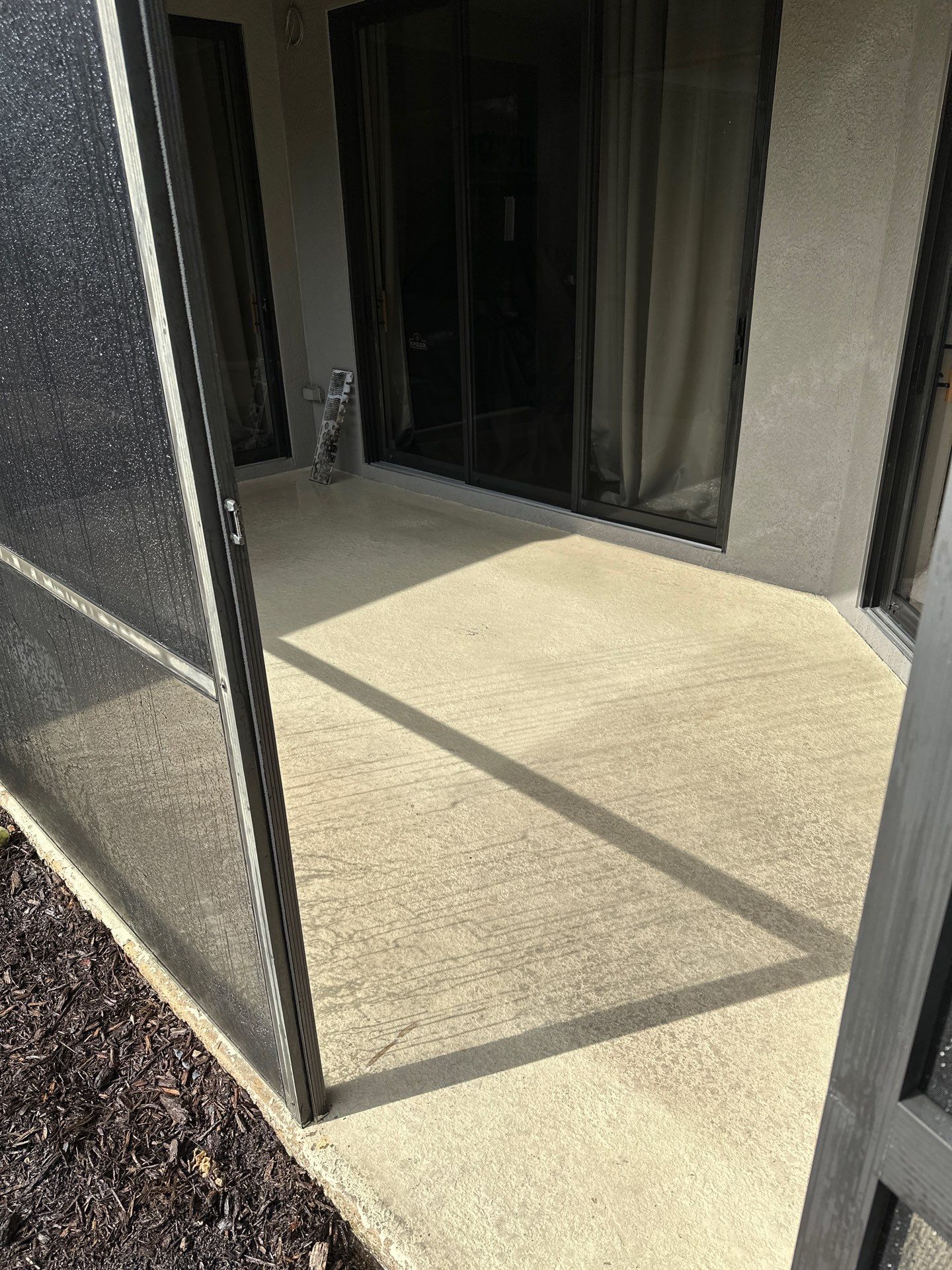House Wash, Lanai Cleaning, and Driveway Cleaning by Sunshine AquaWash