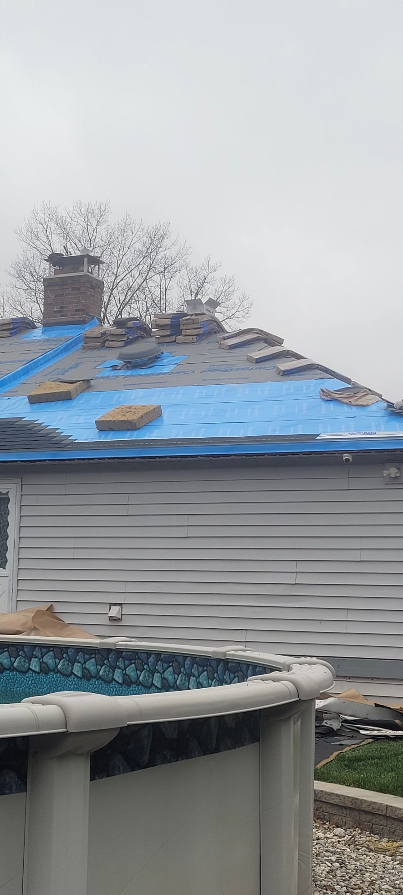 Asphalt shingles professionally installed in Cromwell, CT by DiGiorgi Roofing & Siding INC by DiGiorgi Roofing and Siding Inc
