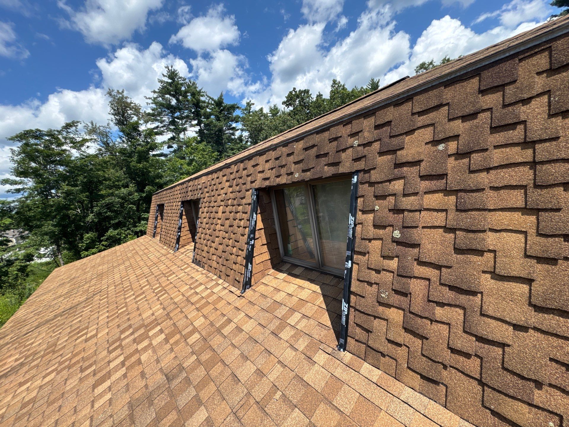 Emergency Roof Patch and Leak Mitigation in Townsend by Boston Board Up