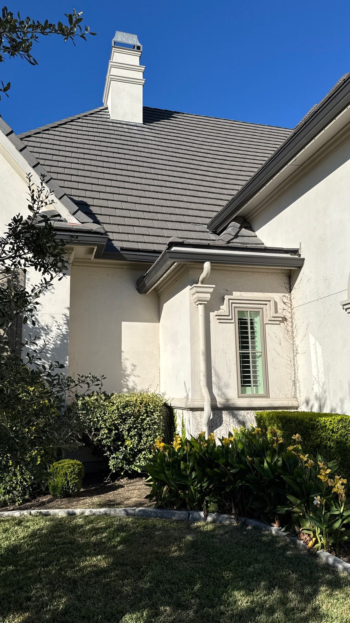 Residential Roofing Repair using Various Roof Repair Materials by Harvey Roofing & Construction