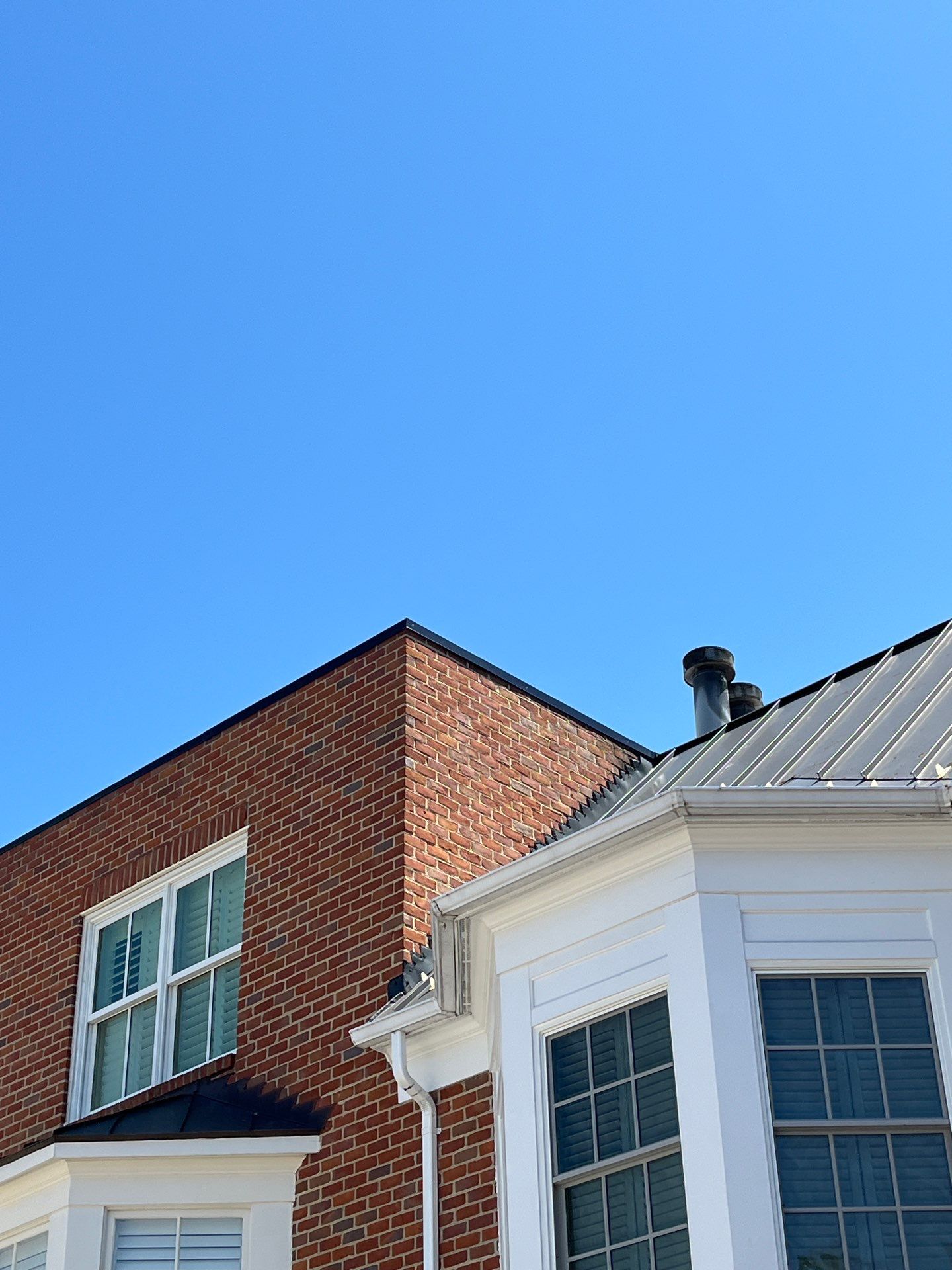 Alexandria: Carlisle Syntec TPO Flat Roof Installation by RM Banning, Inc.