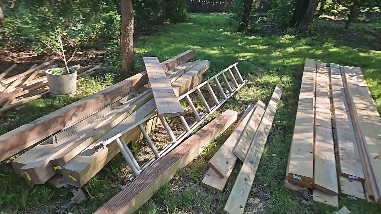 Russet Cove Circle - Deck Installation by Pillar and Pine