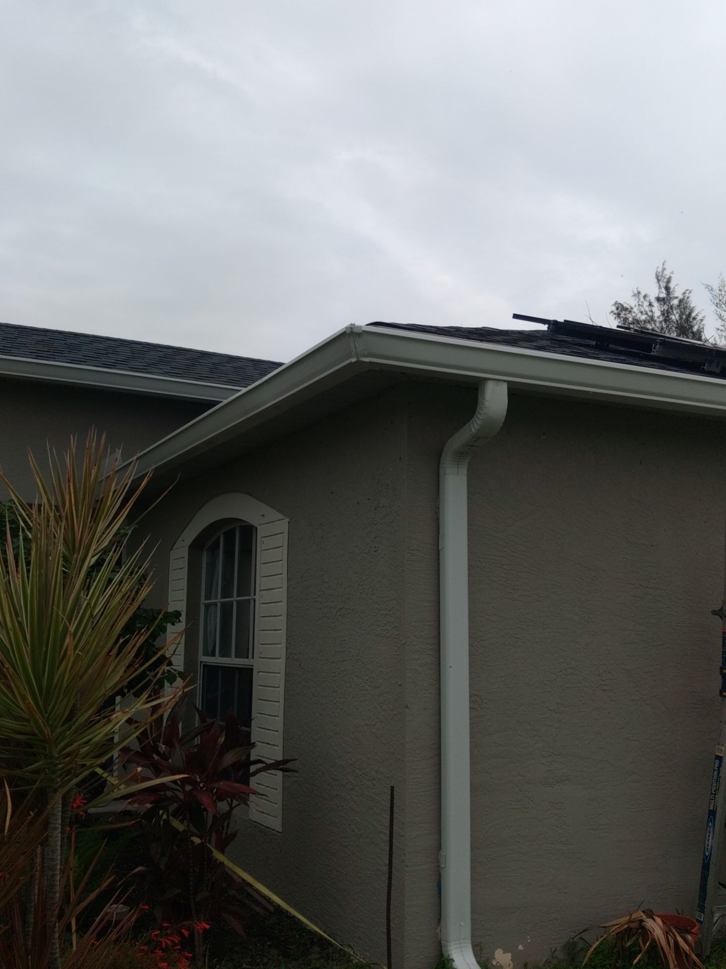 Gutter replacement in Cape Coral FL by Gutter Professors
