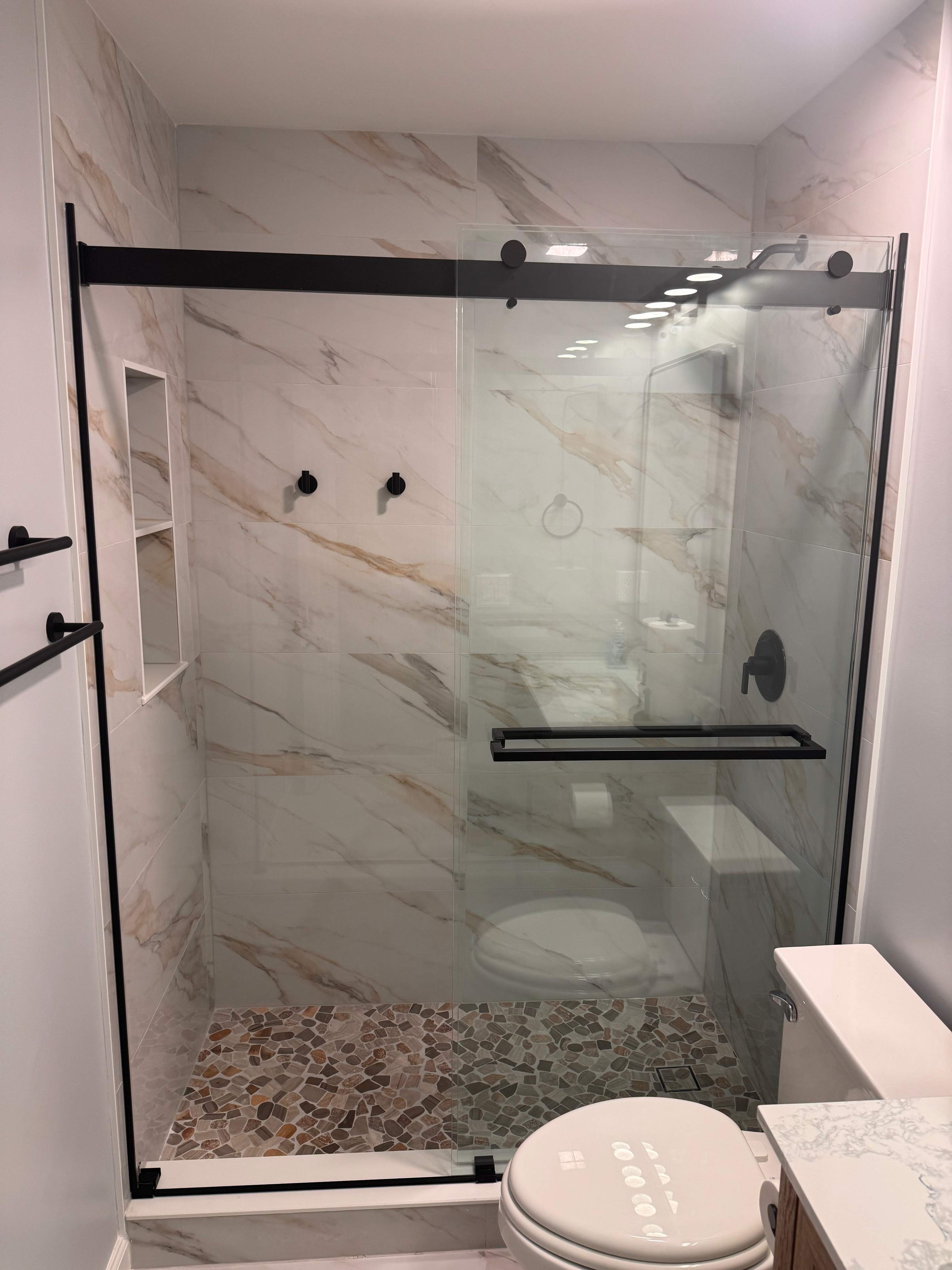 Guest bathroom renovation by Prudencio