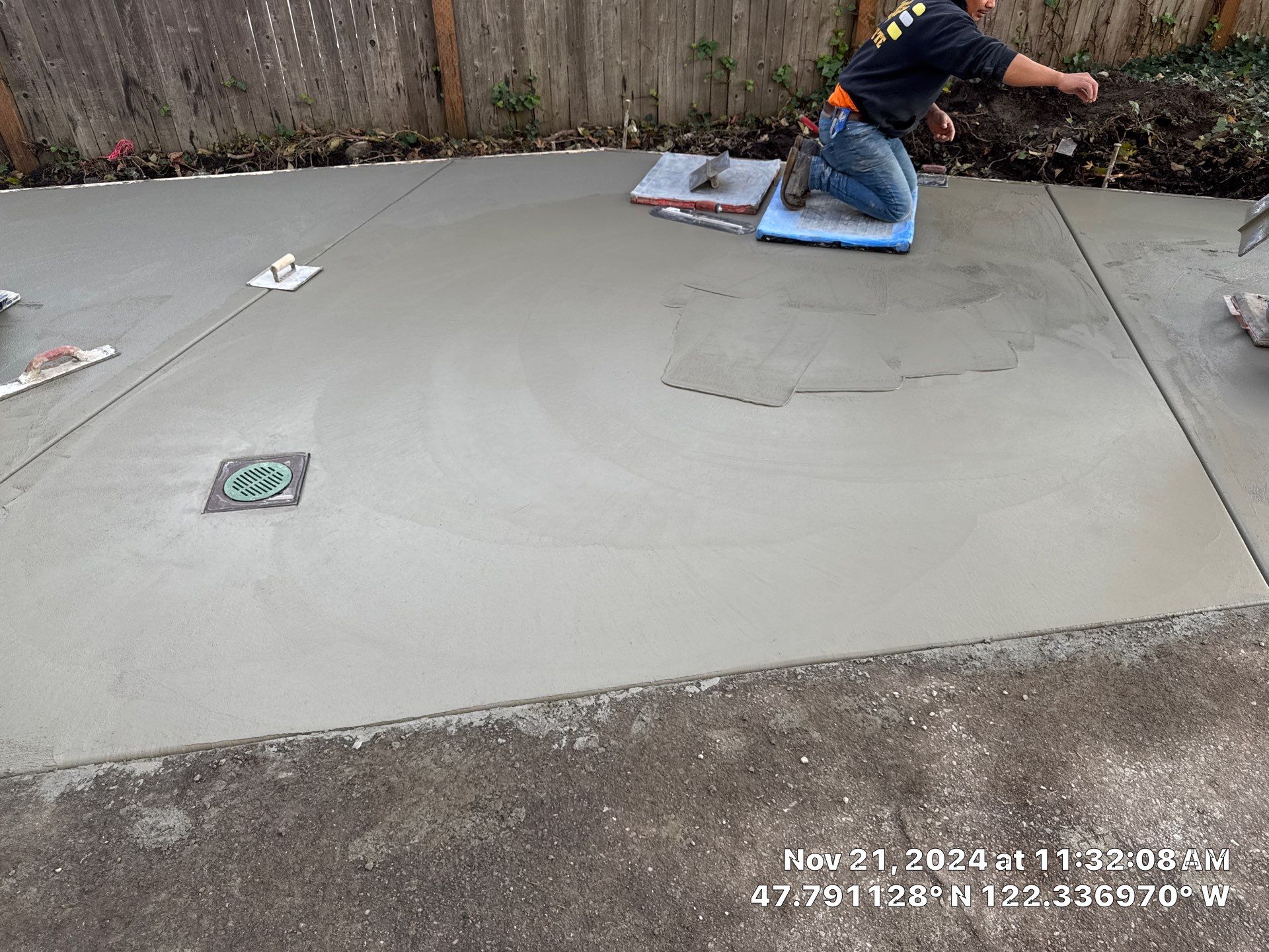 Concrete Sidewalk & Walkway |  by Jireh Asphalt & Concrete Inc 