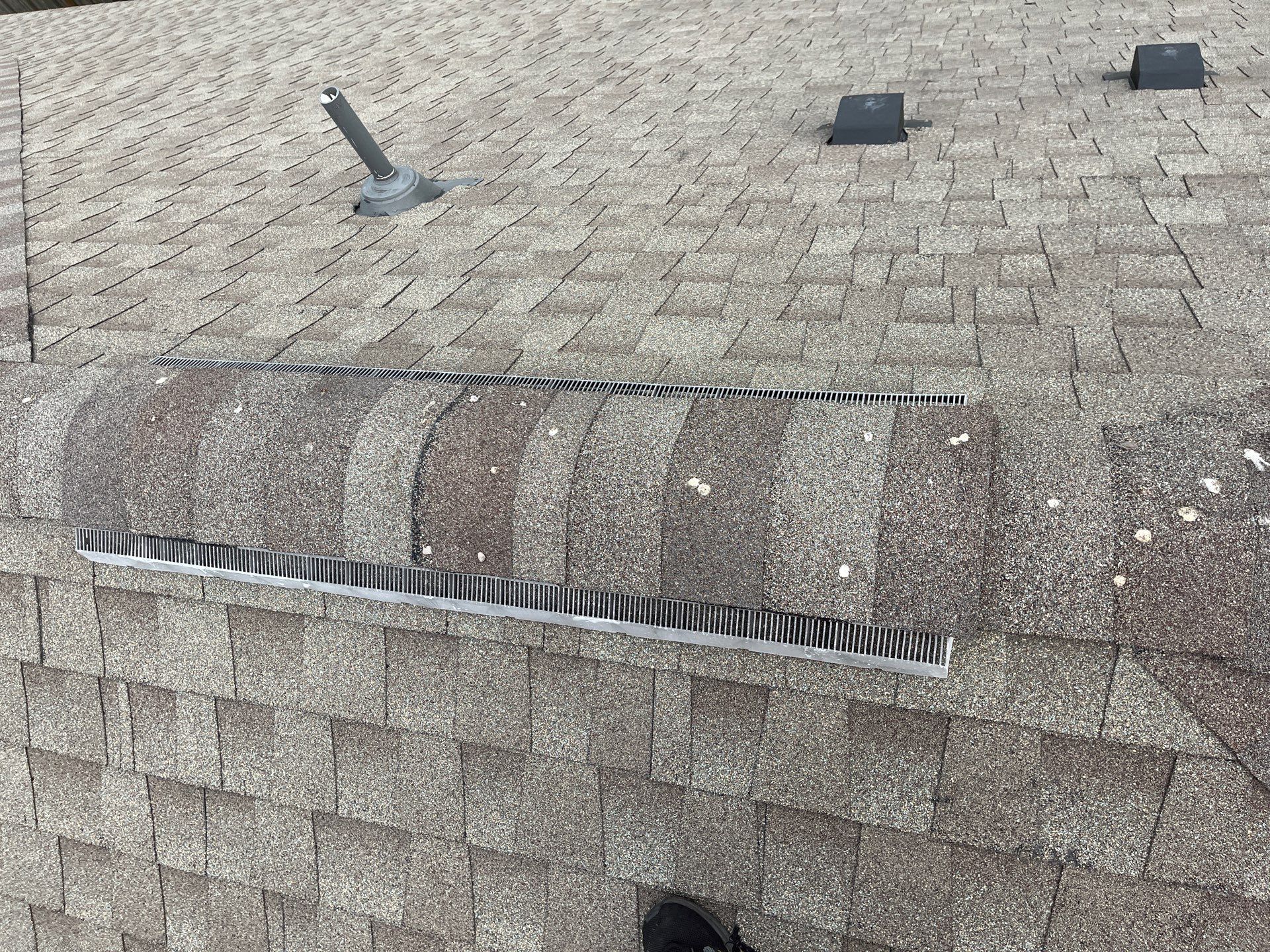 Hail Damage using Owen's Corning Duration (Lifetime) Shingles by Roof Repair Company