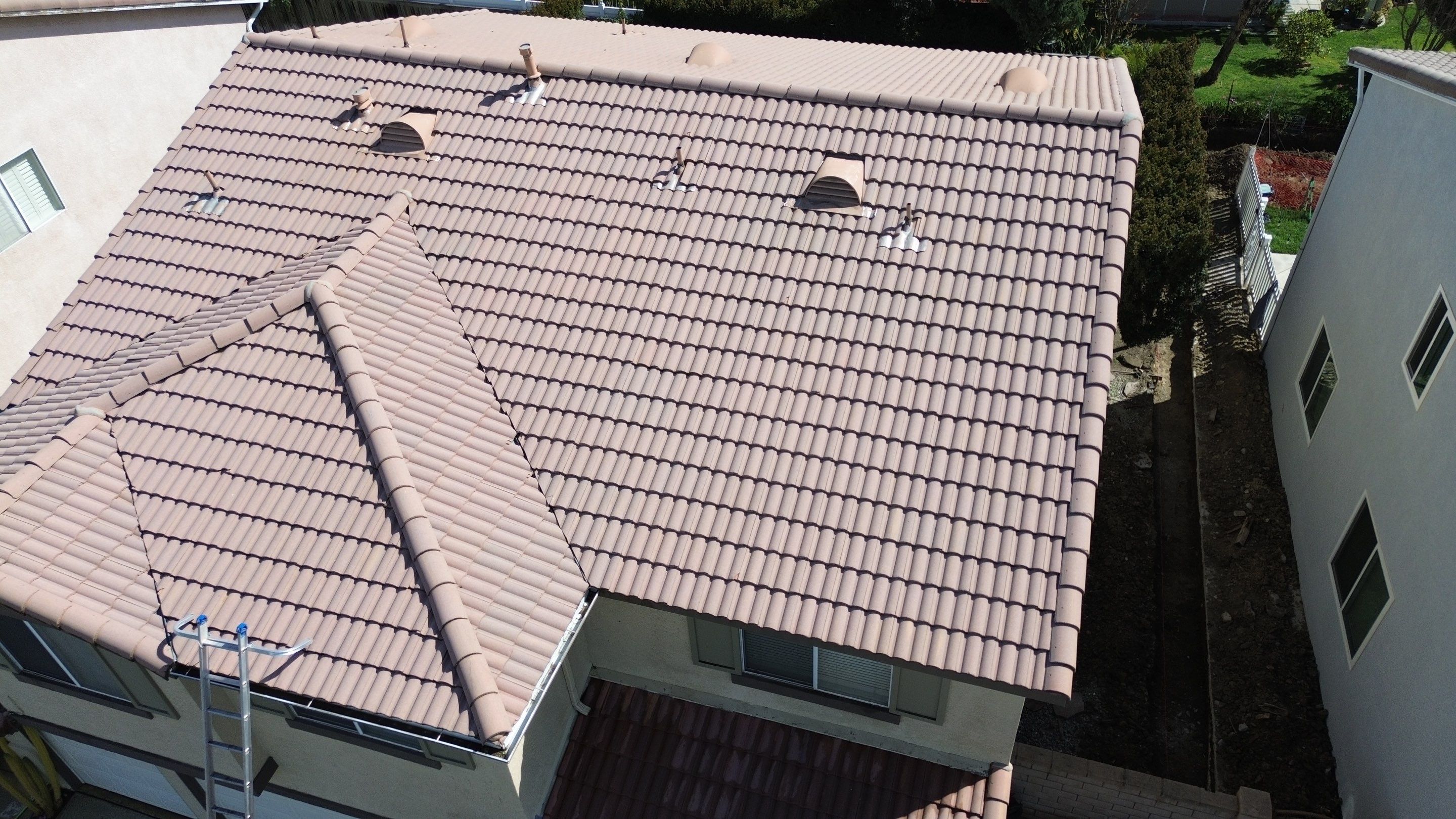 Roof Cleaning LIBERTY MUTUAL by Pirate Pete’s Power Washing