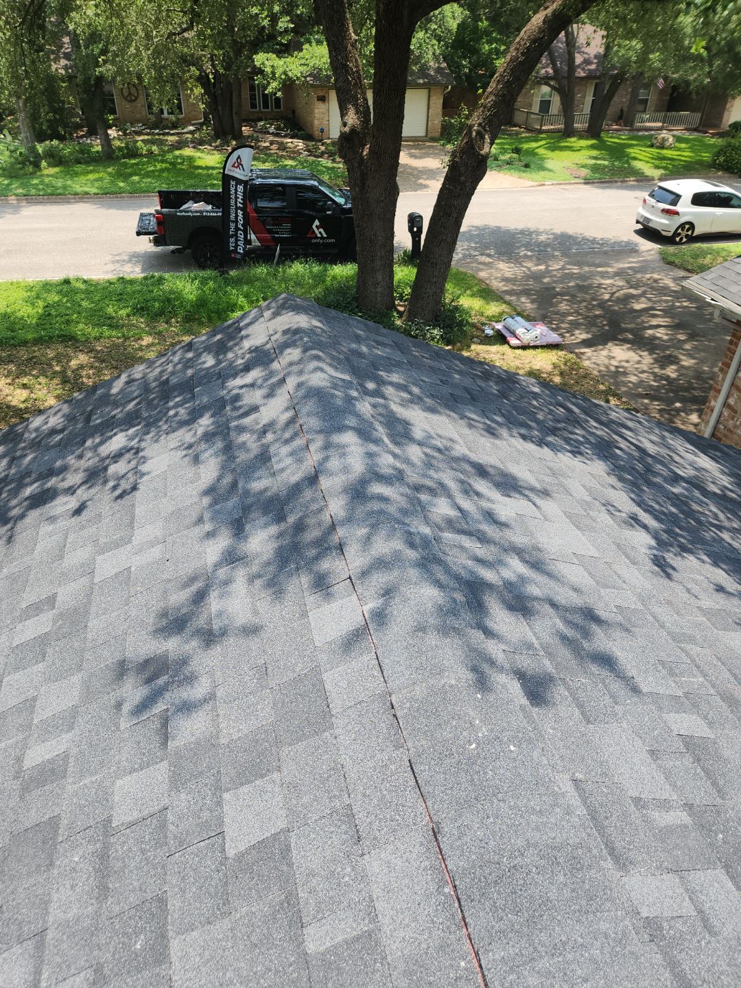 Onyx Black - Owens Corning TruDefinition Duration by RoofsOnly.com