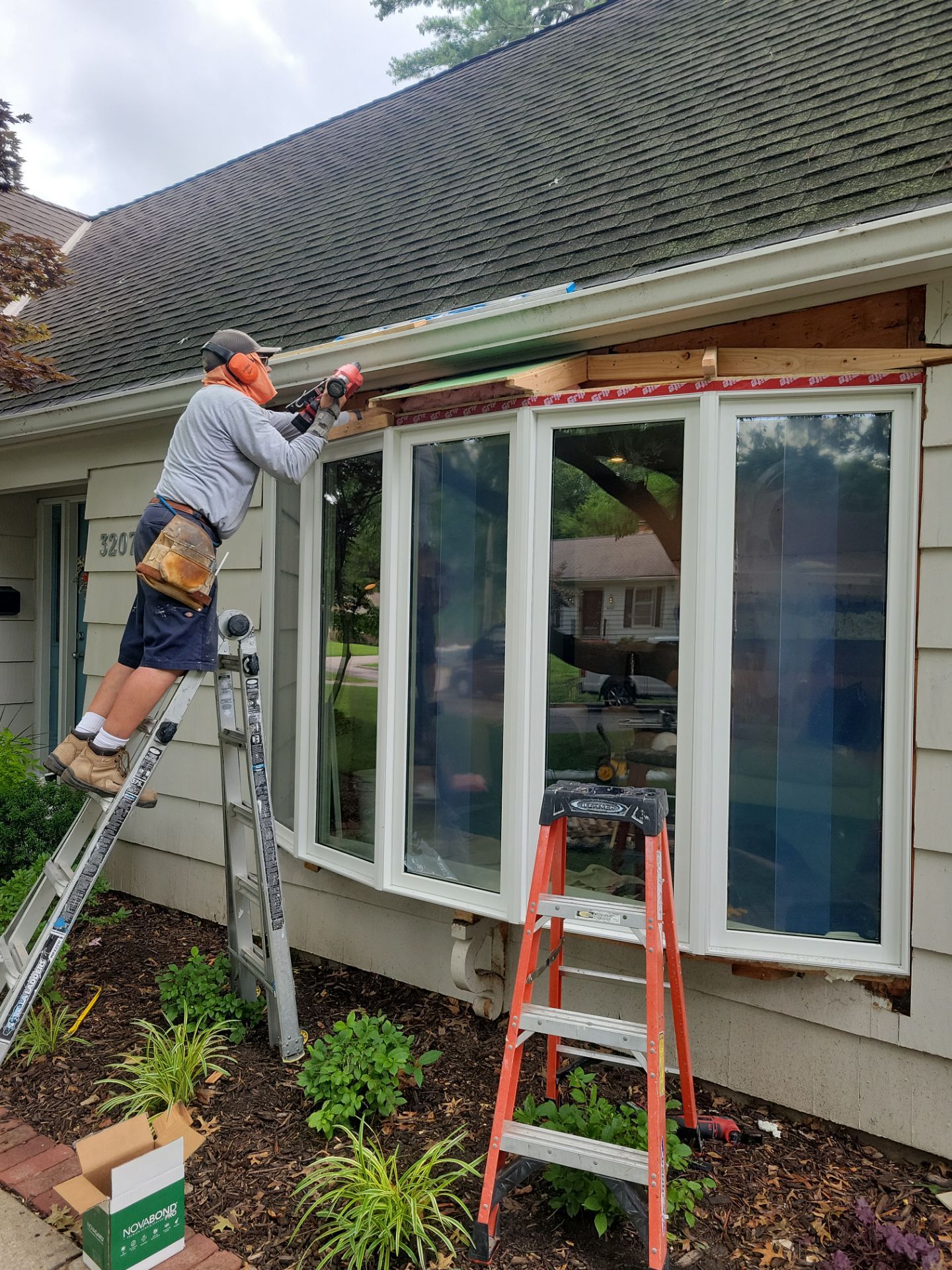 Beautiful Bow Window by WINDURA