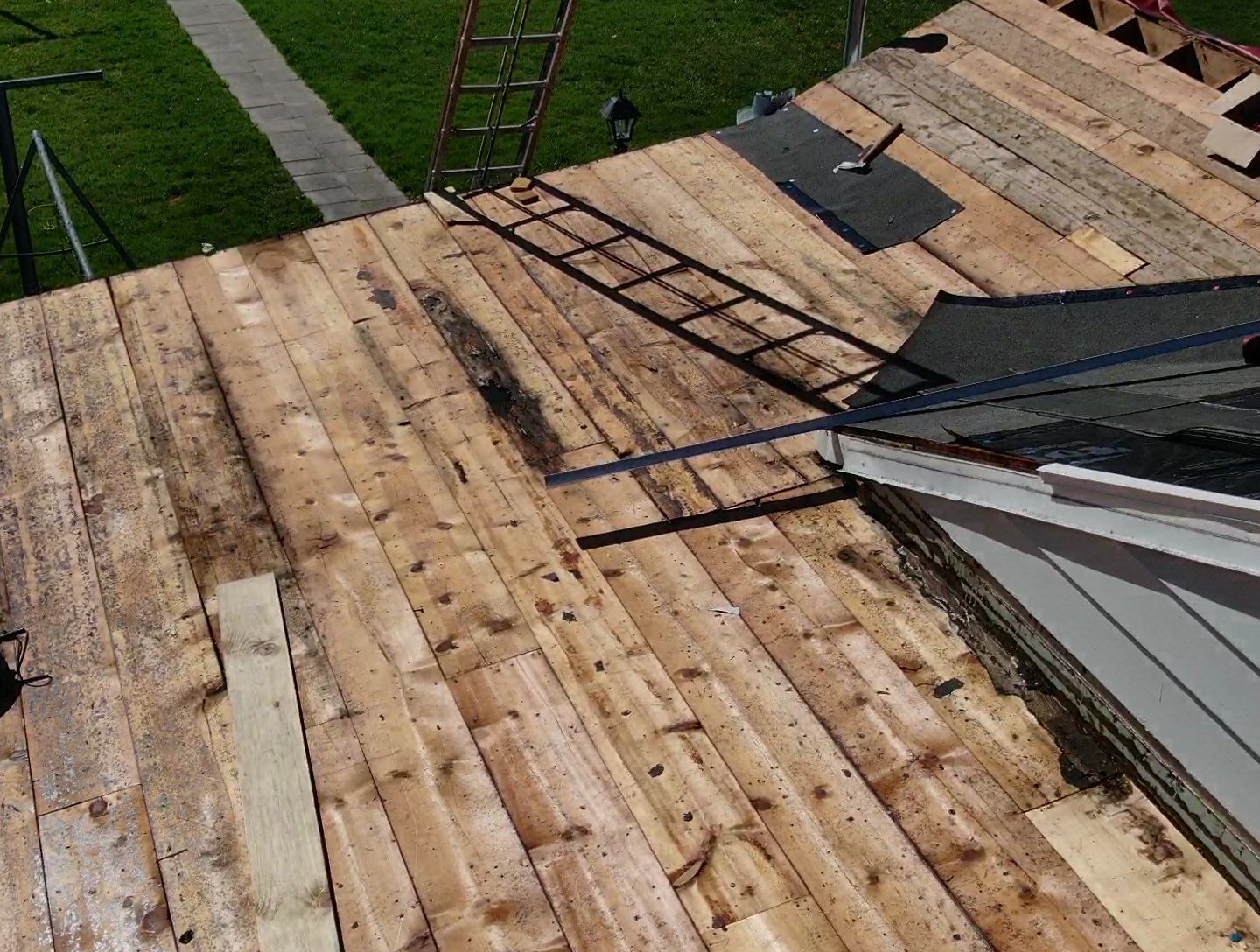 Residential Roofing Installation using Performance Shingles by Mr. Roofer