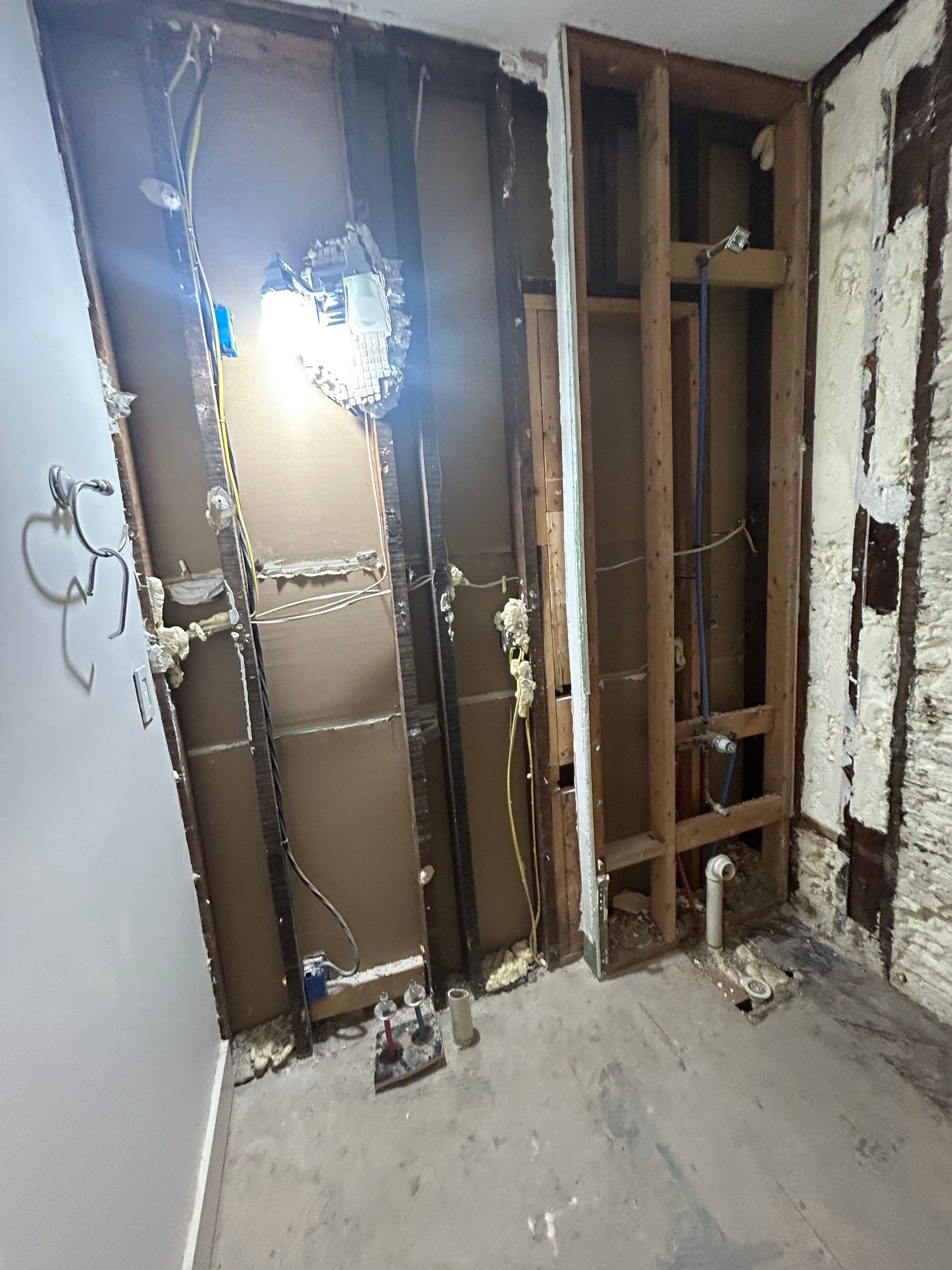 Full Bathroom Remodel in Nashville by Footprints Floors of Nashville