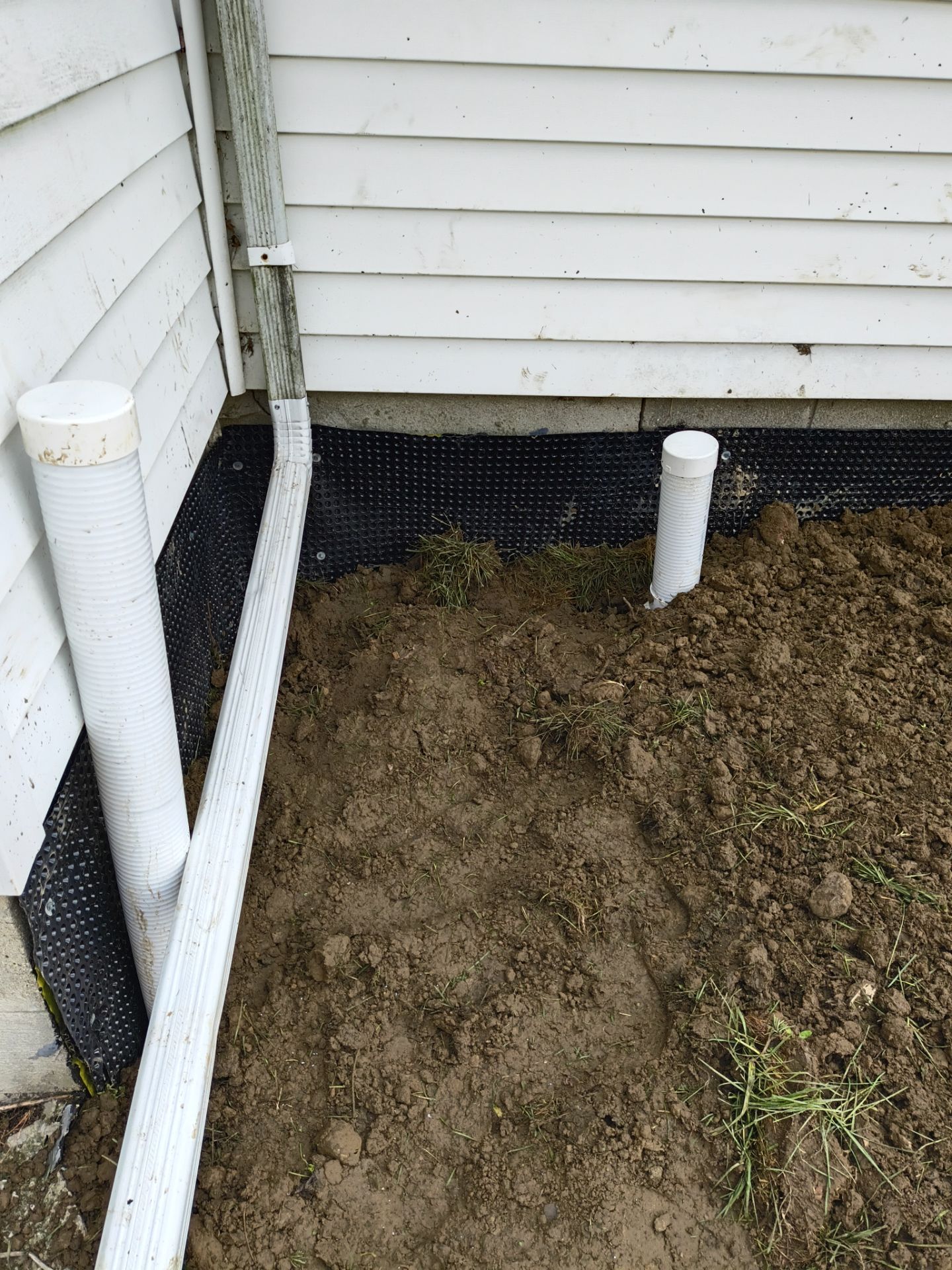 Crawl Space Interior/Exterior Waterproofing by Toledo Basement Repair 