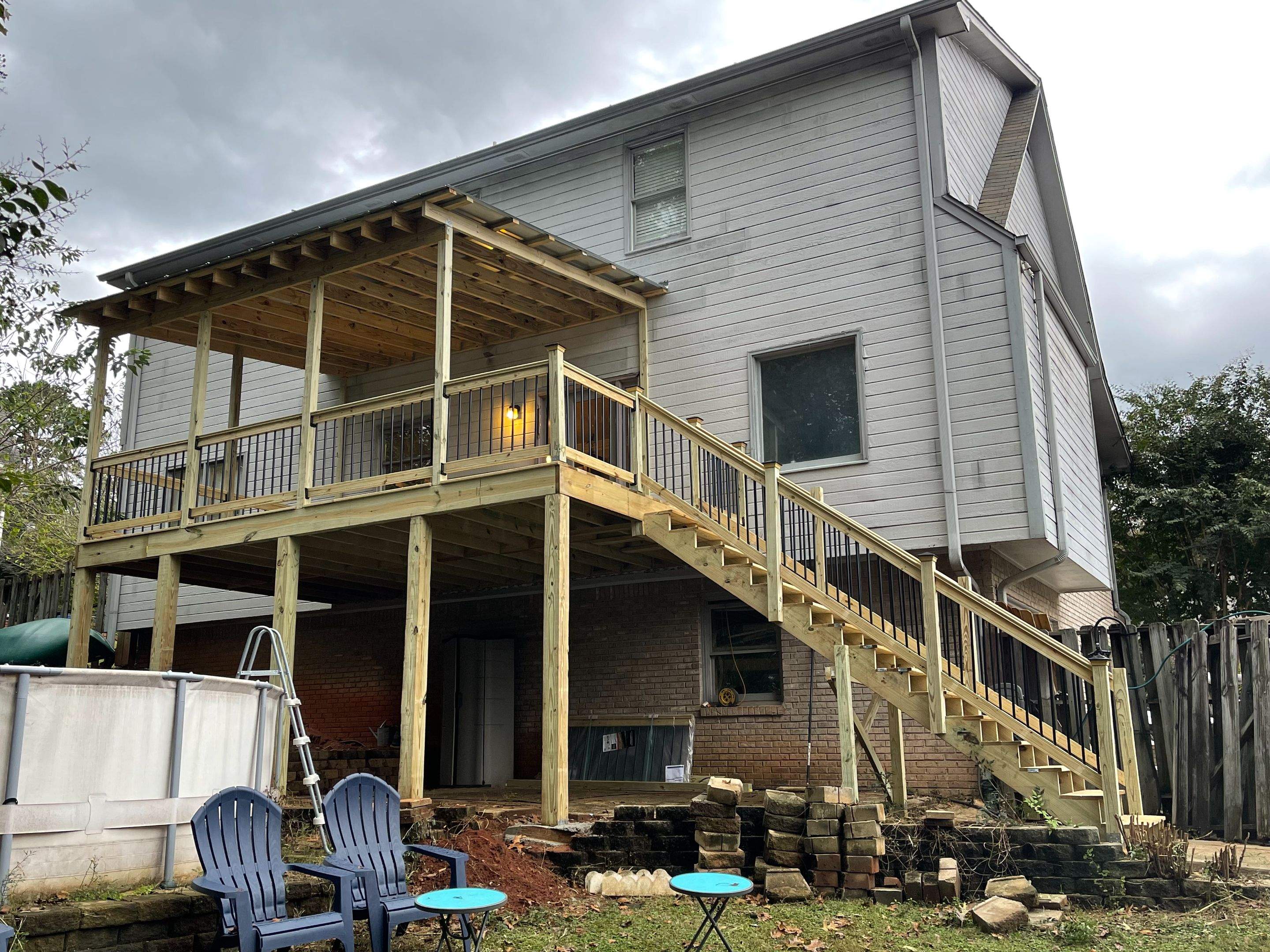 Balmoral Estates Screened Deck  by Pillar and Pine