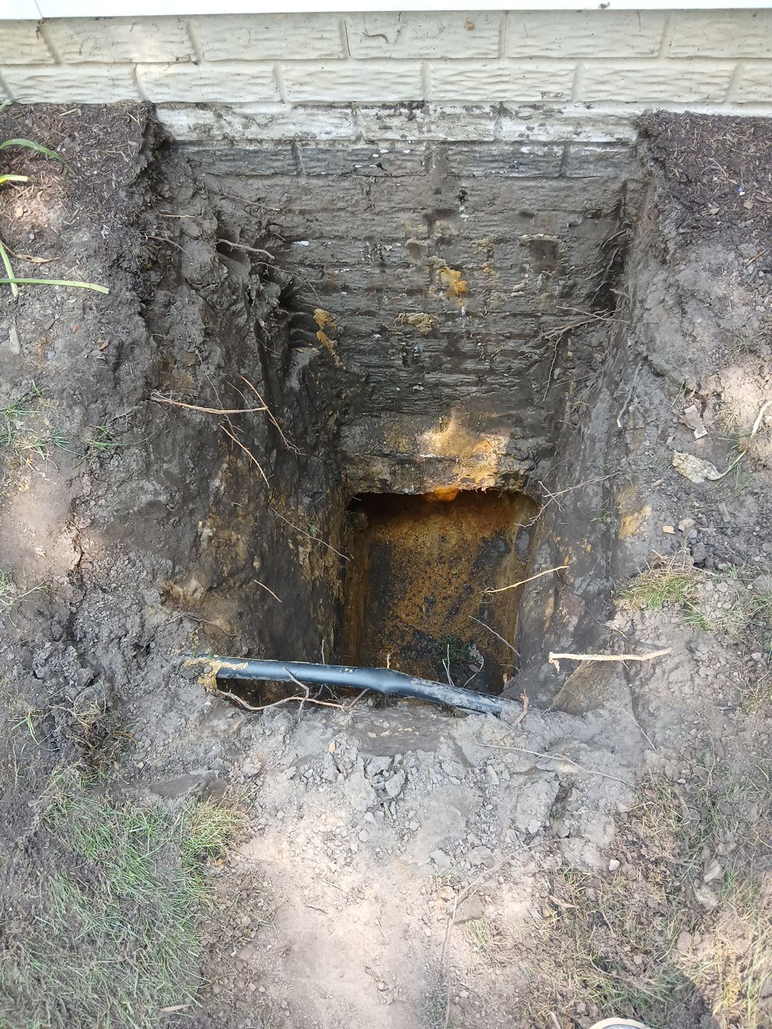 Piering and Concrete Supports by Toledo Basement Repair 