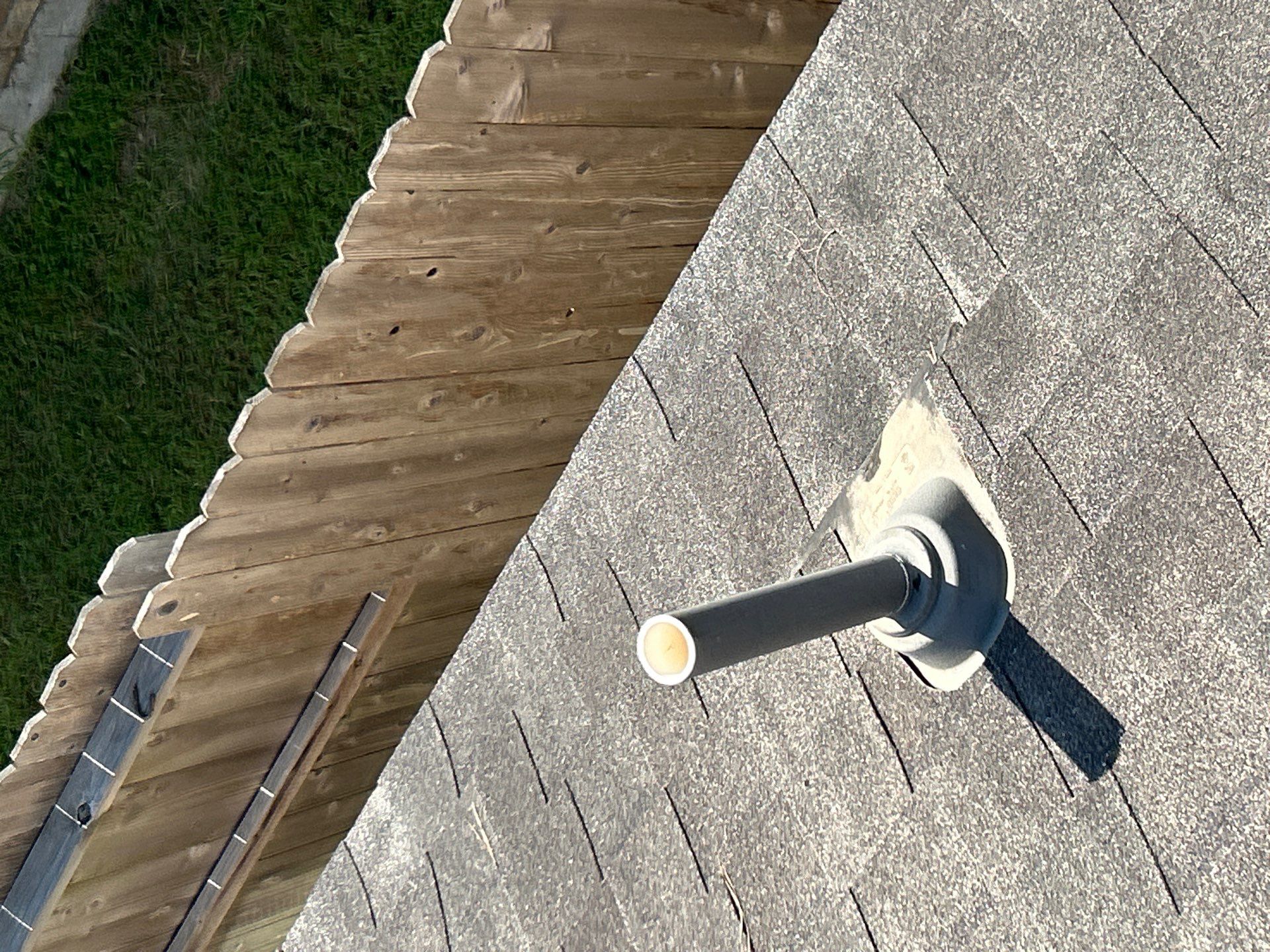 Hail Damage using Owen's Corning Duration (Lifetime) Shingles by Roof Repair Company