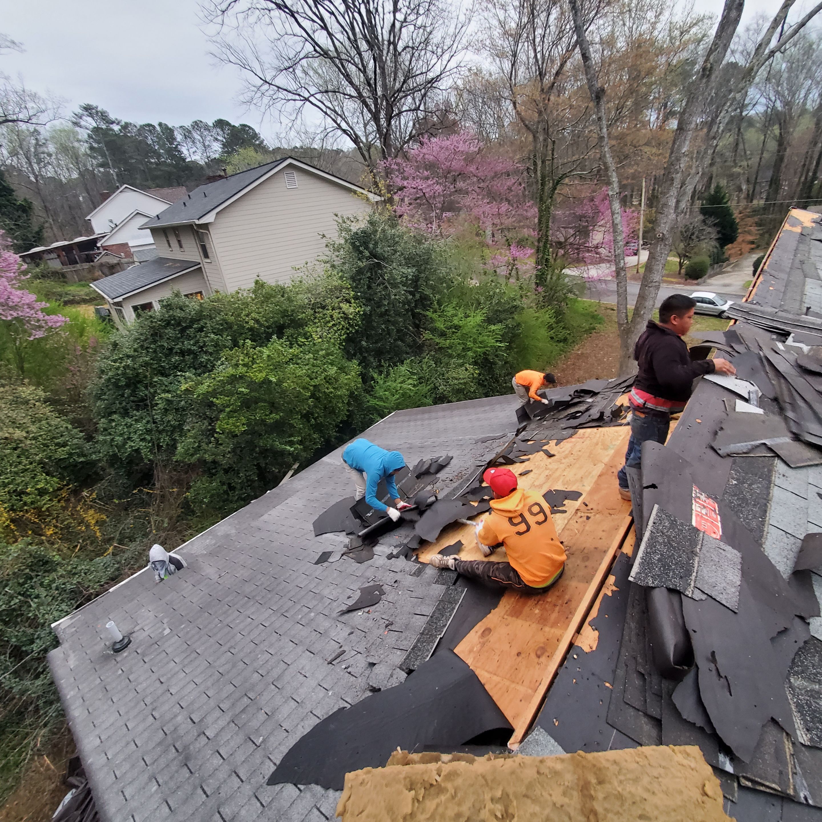 Oakridge TruDef Twilight Black Residential Roofing Installation by Inspector Roofing and Restoration