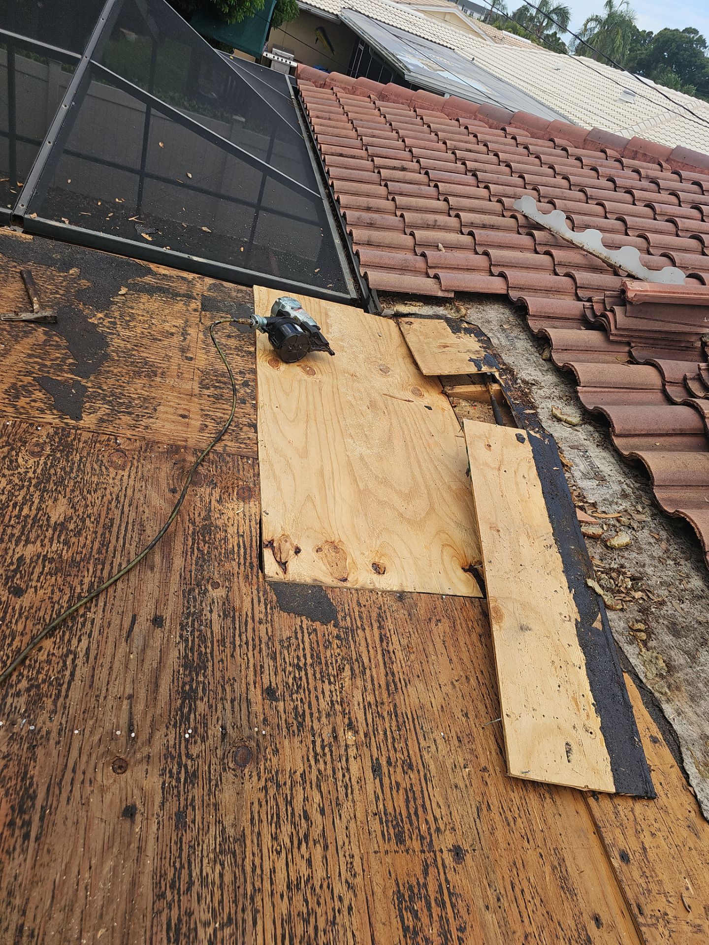 Project in Largo 33774 by Mitchell Roofing Company LLC 