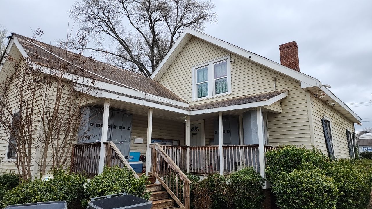 House Wash using cleaner by Power Wash Masters LLC