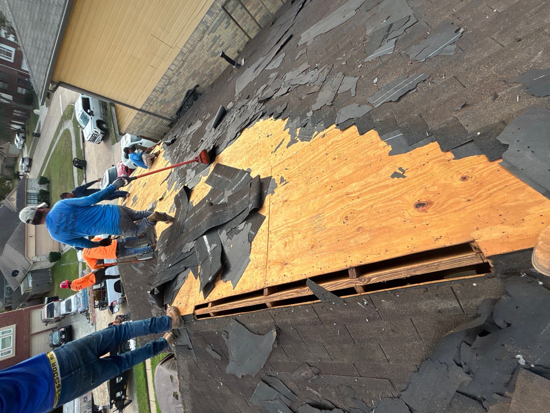 Roof Replacement in Ashcreek, Houston TX by Roof Repair Company