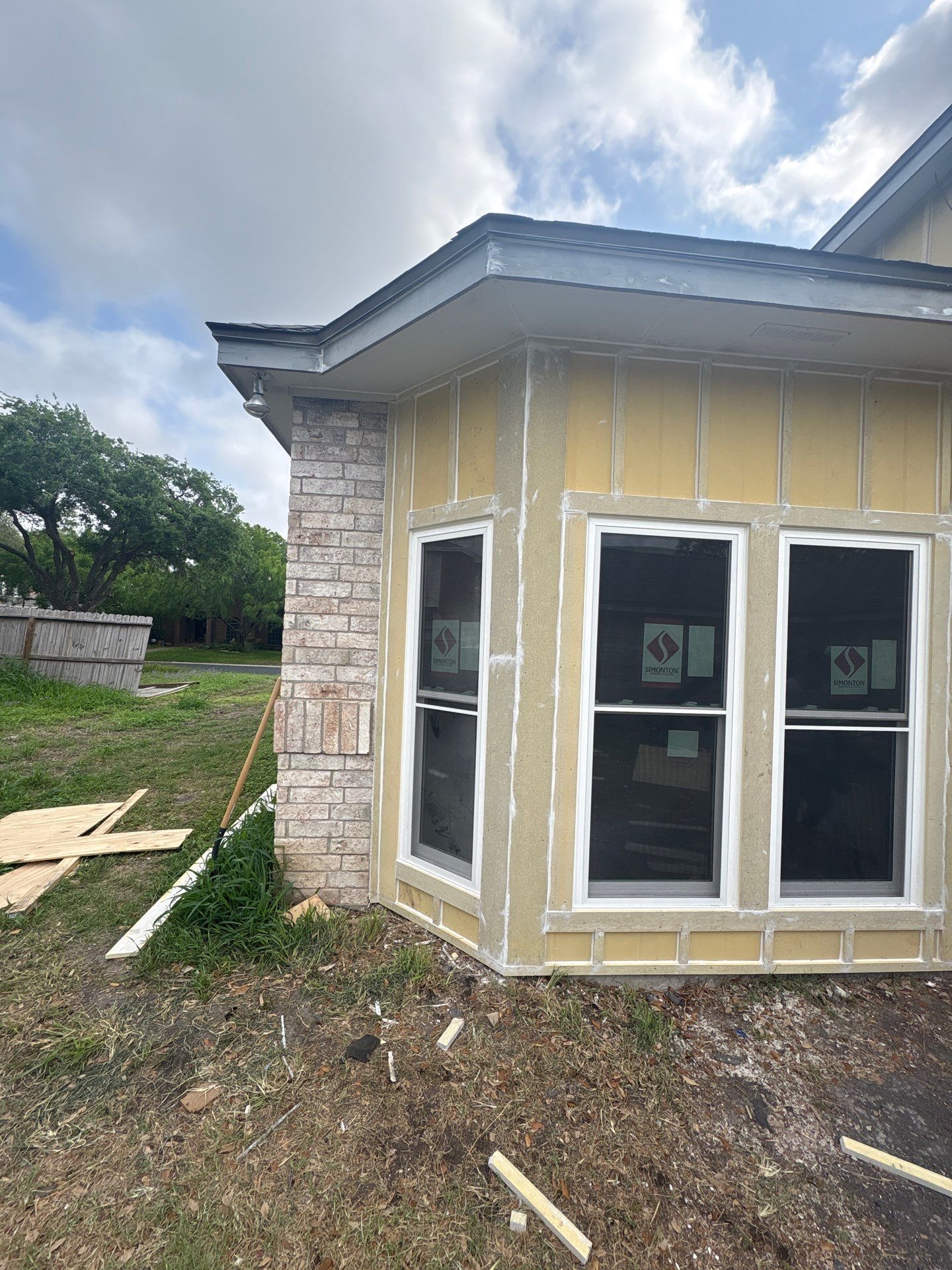 Run down on River Drive by Bayfront Roofing and Construction
