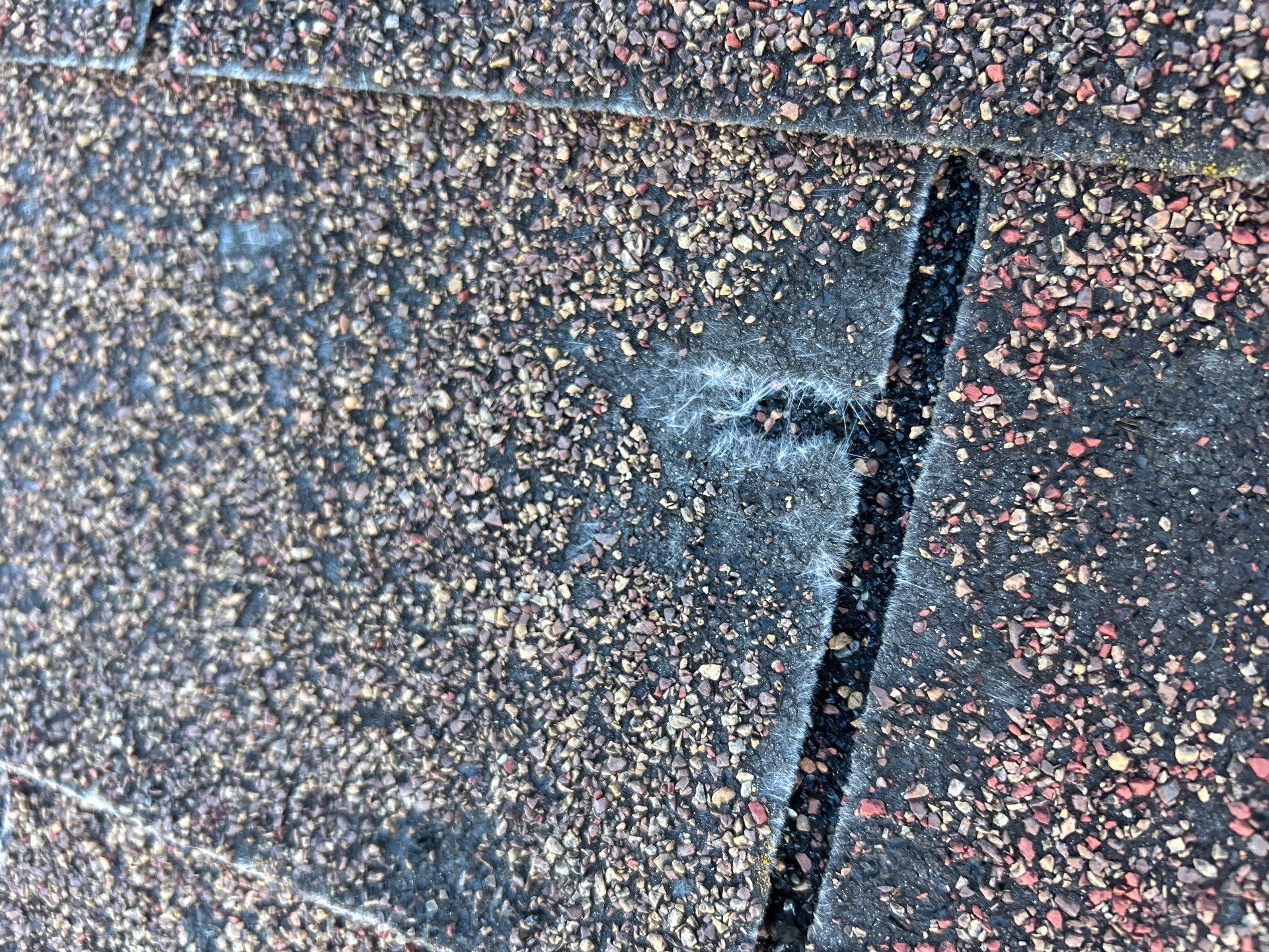 Roof and Siding Replacement using Norandex Cedar Knoll Graphite Siding and Owens Corning Durations in Onyx Black by WIW Enterprises Inc