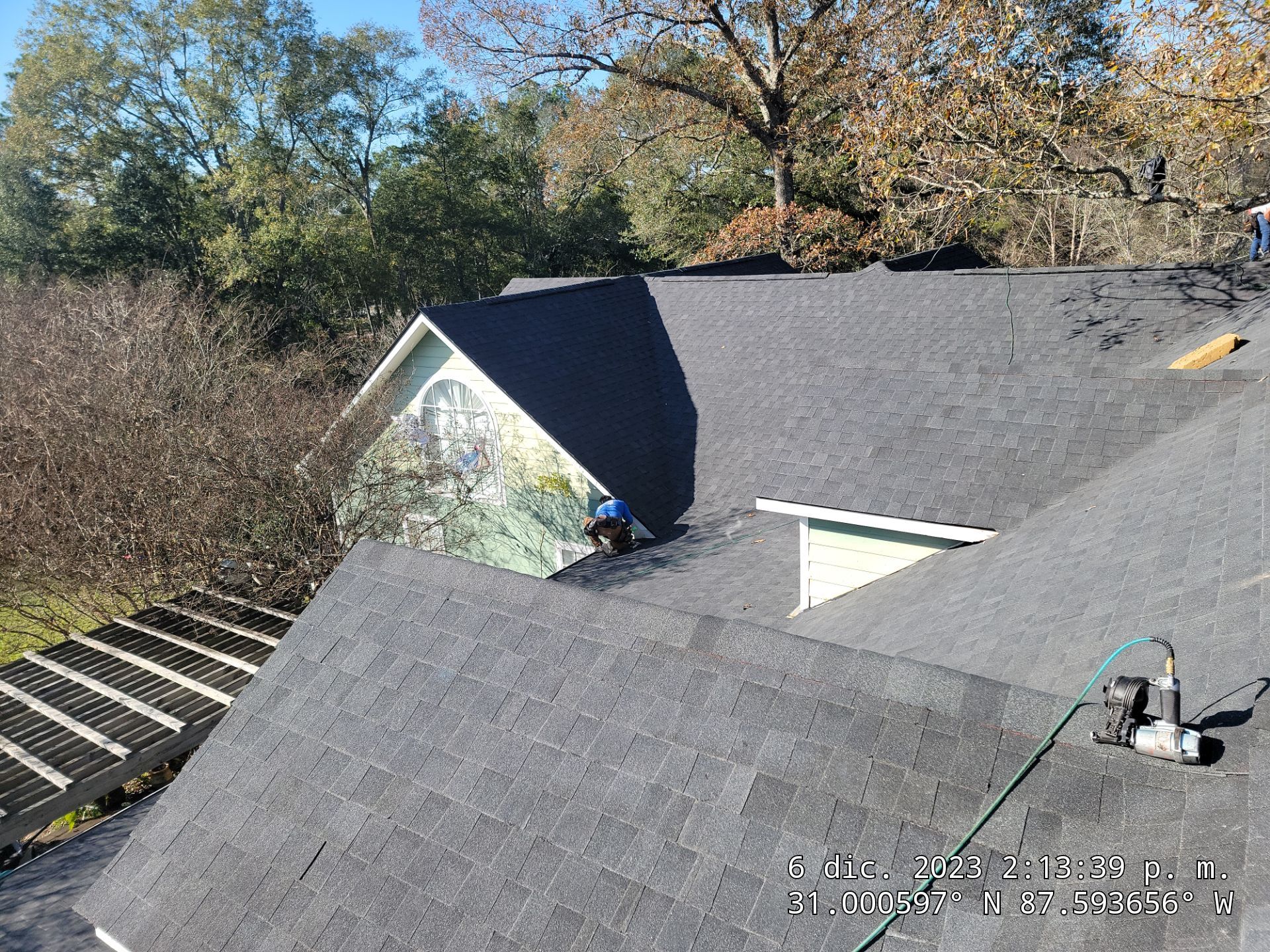 Jaye by IAM Roofing LLC