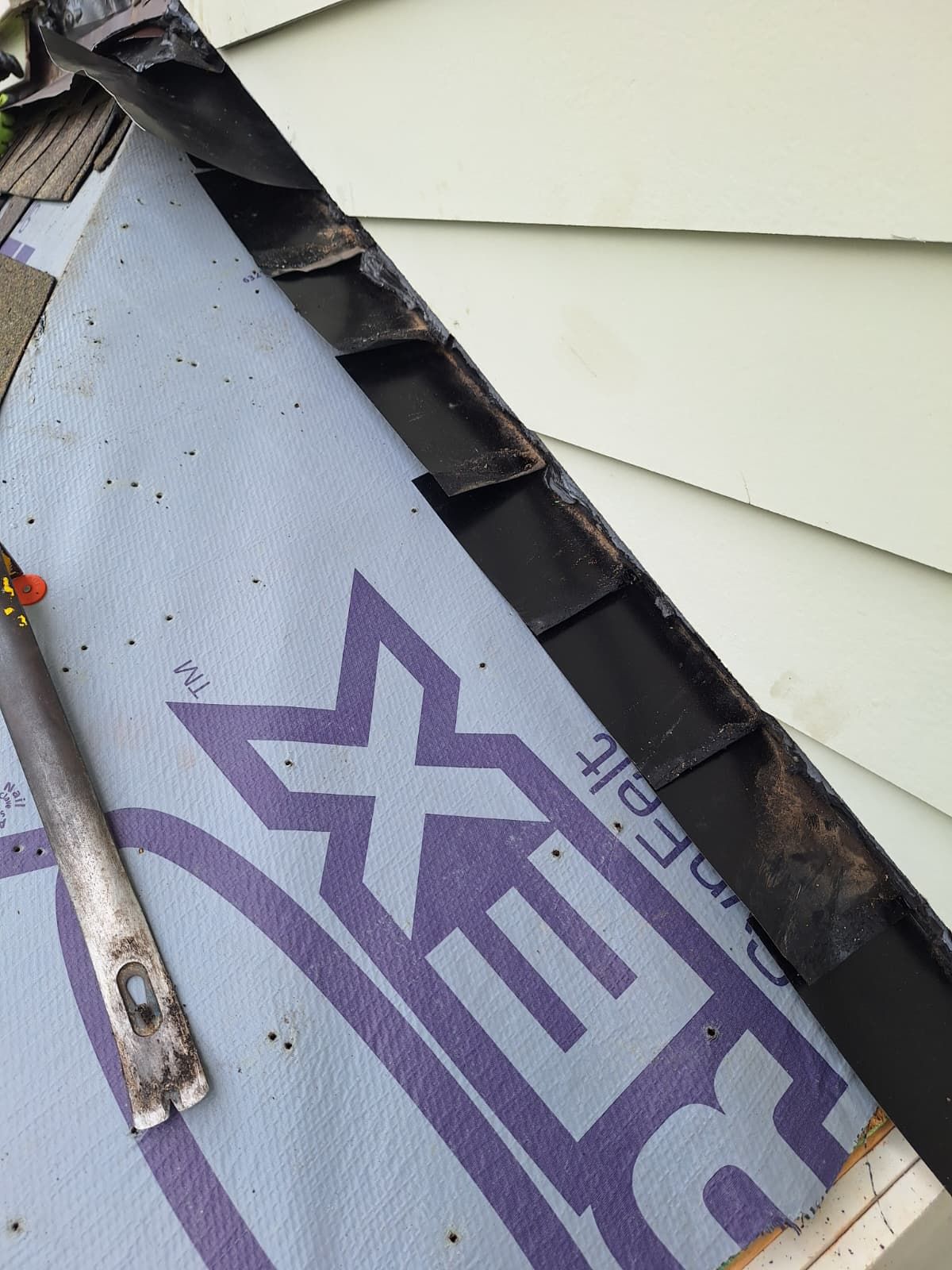 Flashing and siding repair by Indigo State Roofing