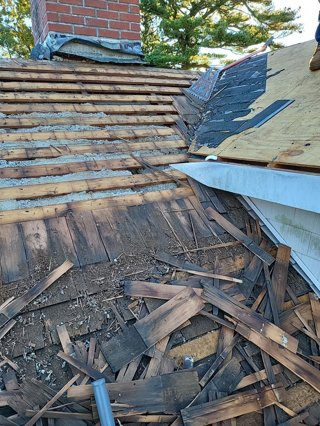 Residential Roofing Installation using Owens Corning Duration Onyx Black by A Plus Exterior