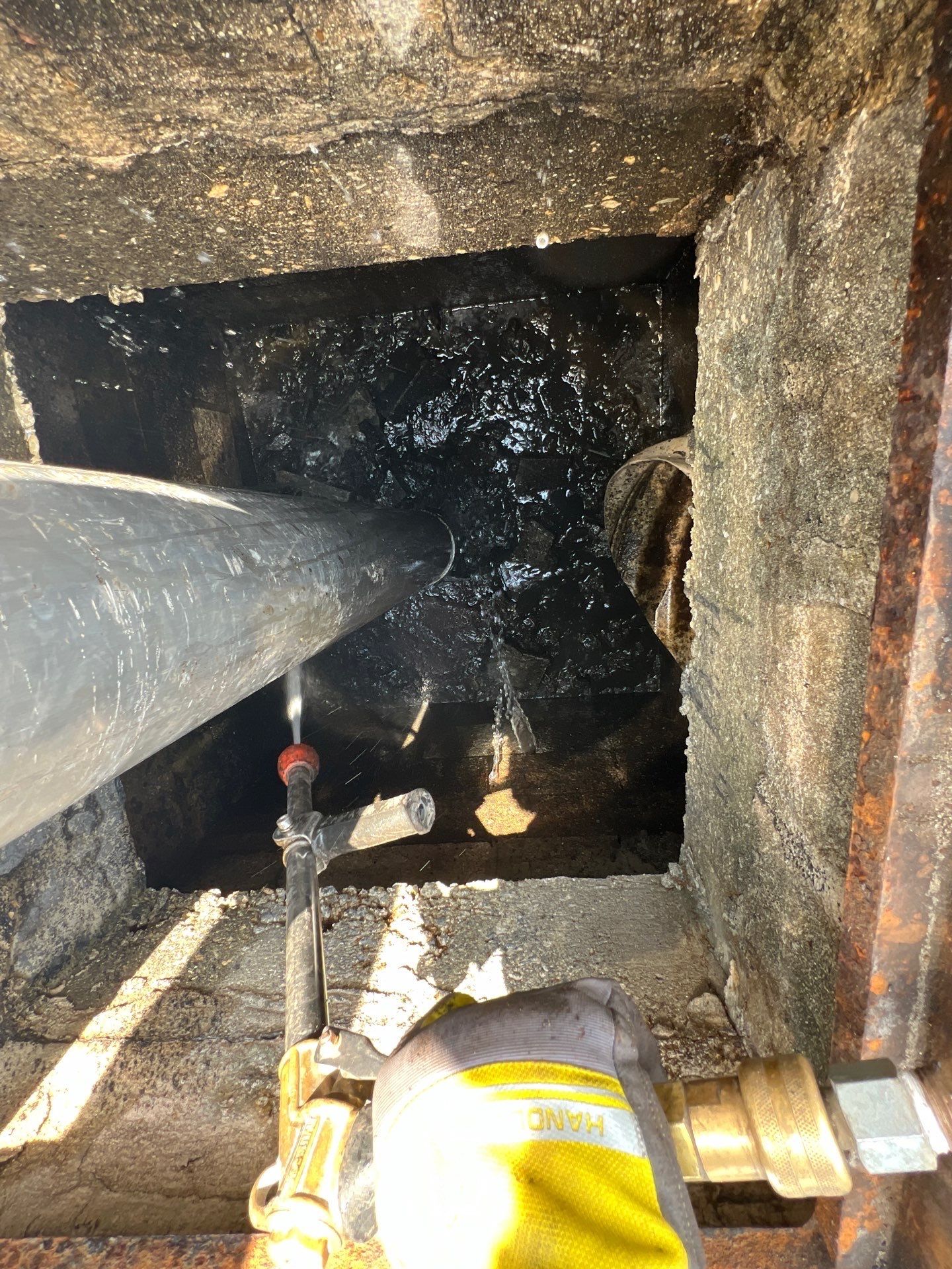 Marco Island Condo Stormwater System Maintenance by Don Mar, Inc. Storm Water Solutions