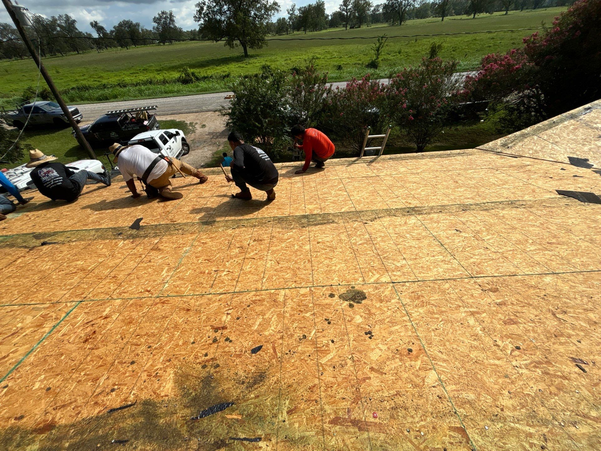 Residential Roofing Installation using Owen's Corning Duration (Lifetime) Shingles by Roof Repair Company