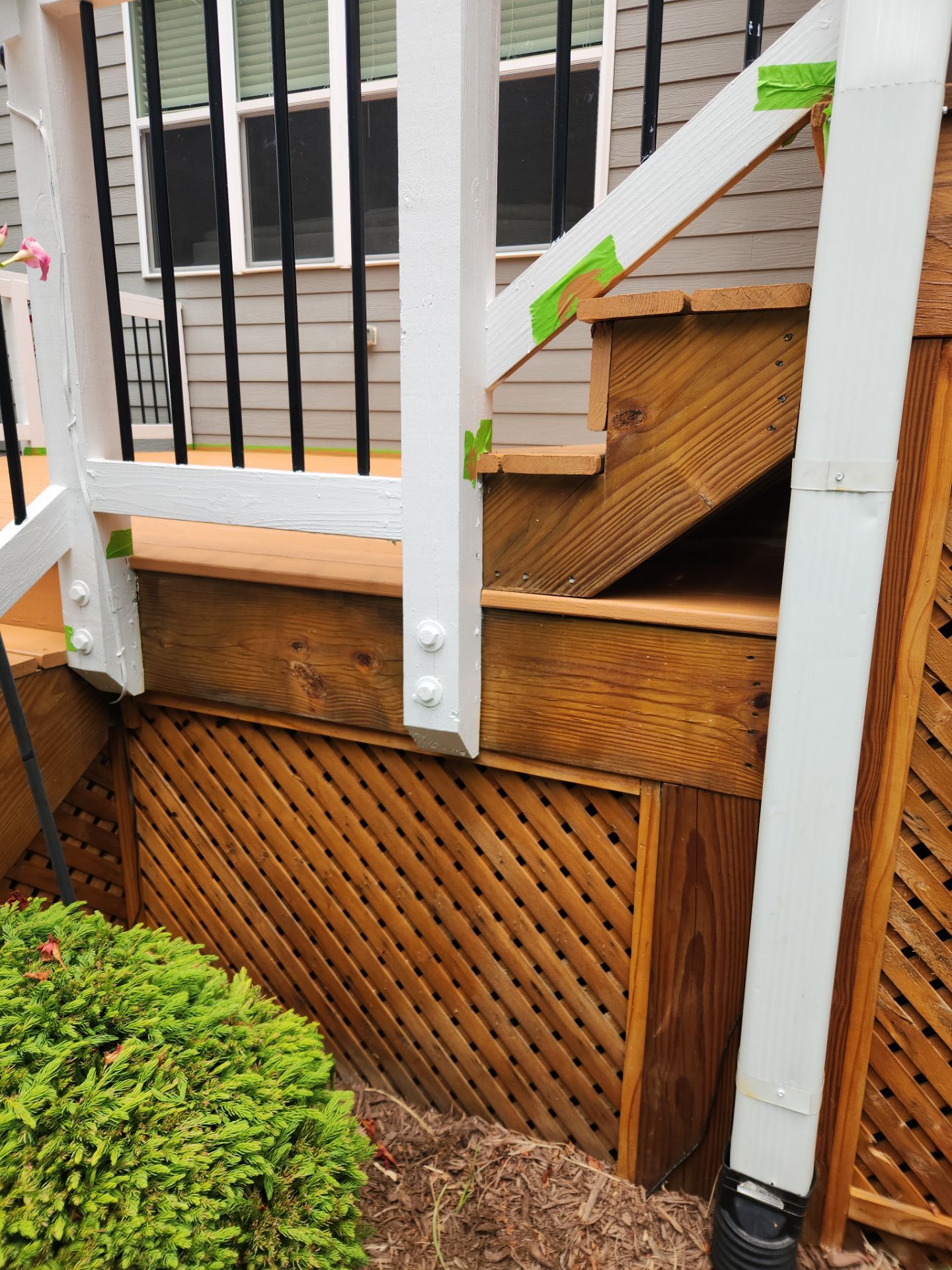 Weathered Deck using AcryFin by DuraSeal