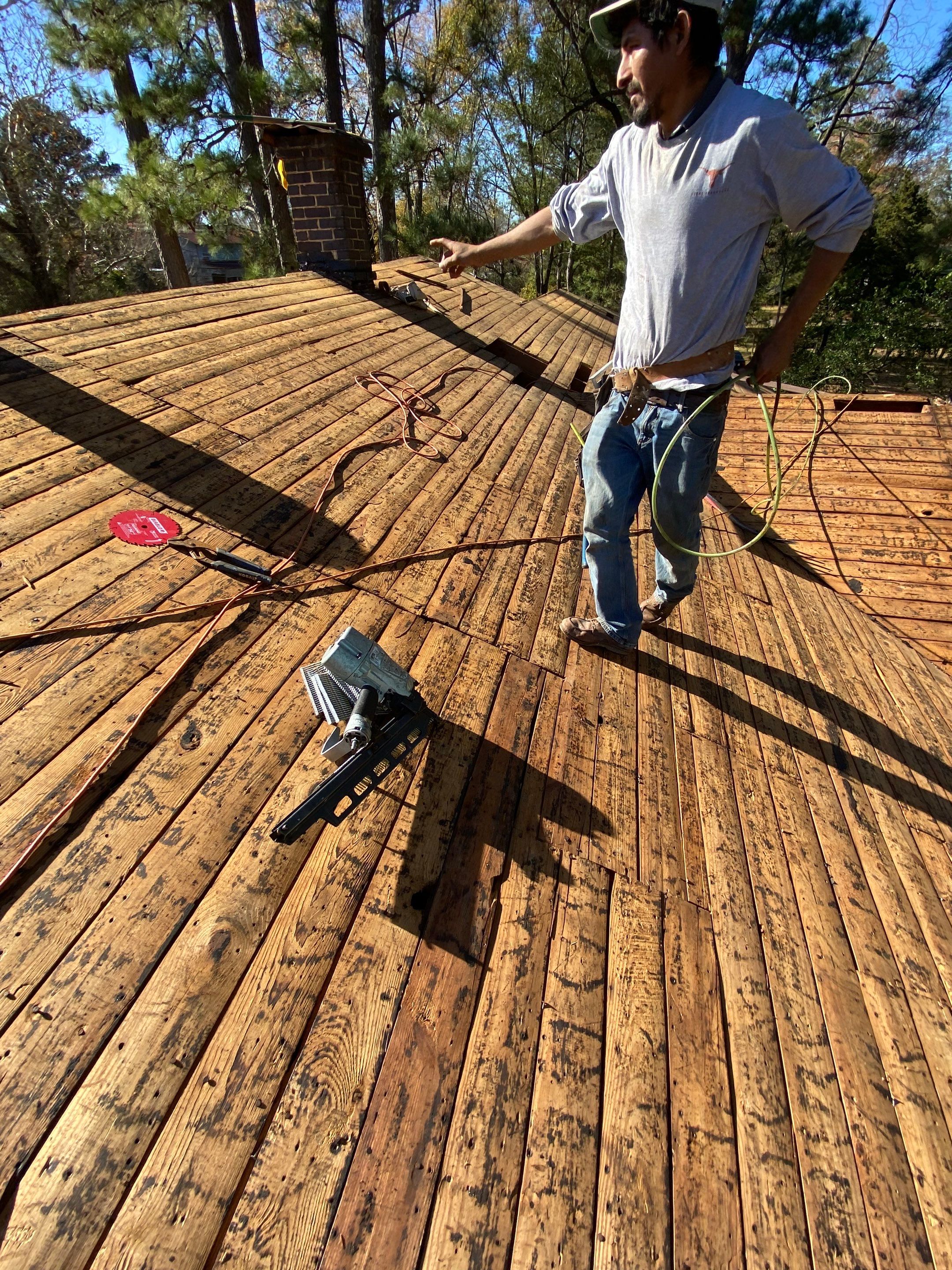 Residential Shingle Reroof using CertainTeed XT25: Resawn Shake by Hostetler Roofing