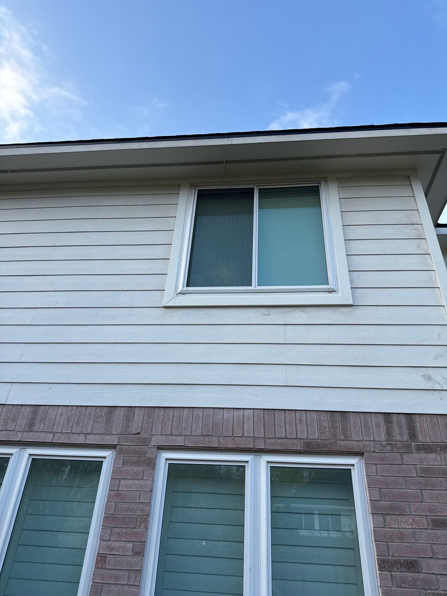 GAF HDZ CHARCOAL W/ PREMIUM RIDGE Z by Motion Roofing