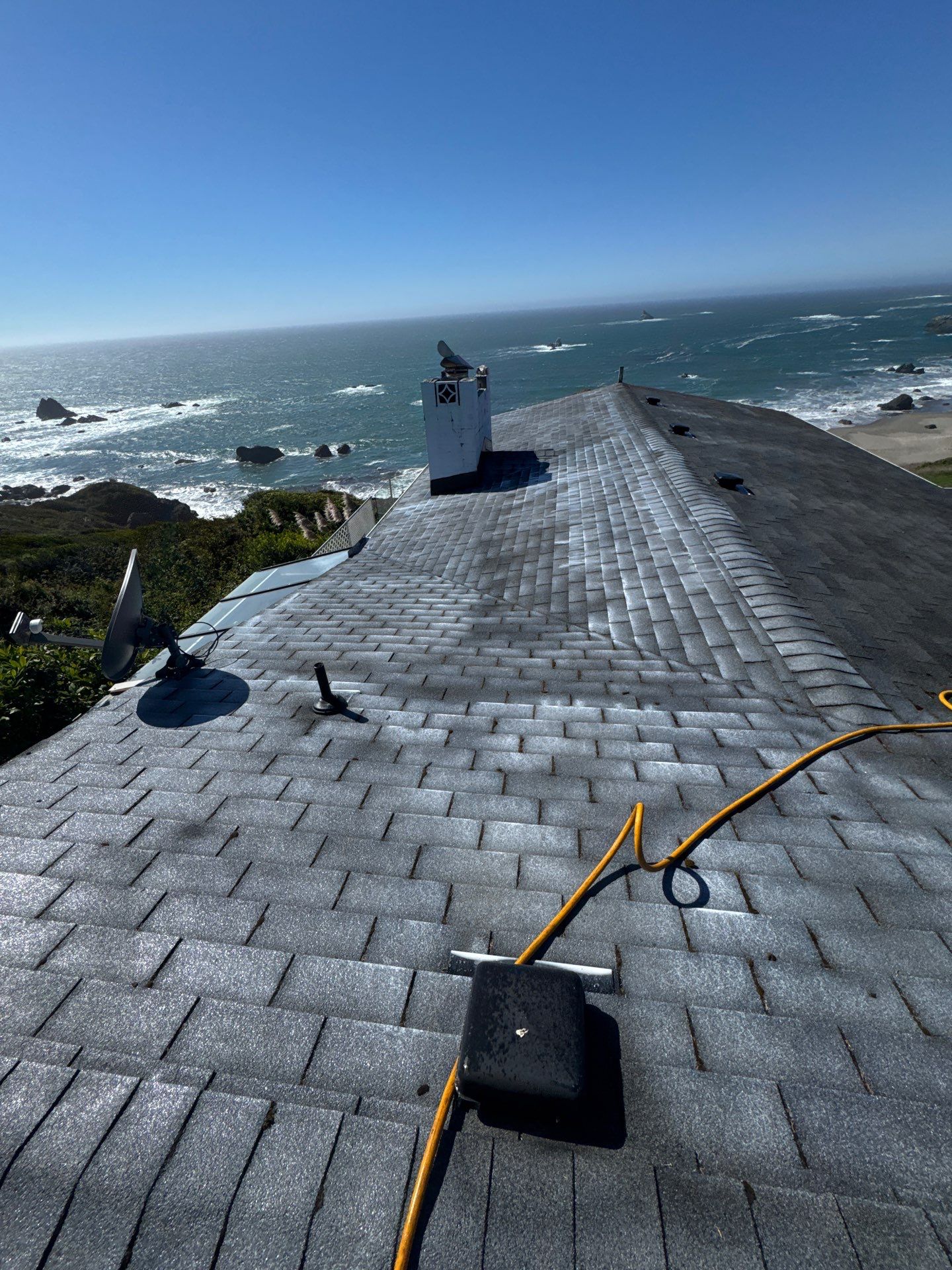Project in Brookings by Roof Maxx of Grants Pass