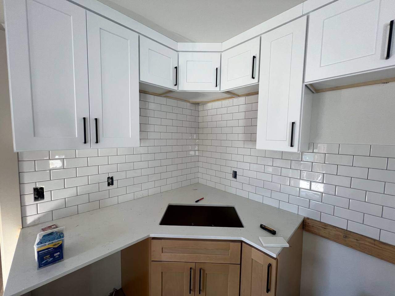 Backsplash Installation by Handyman State LLC