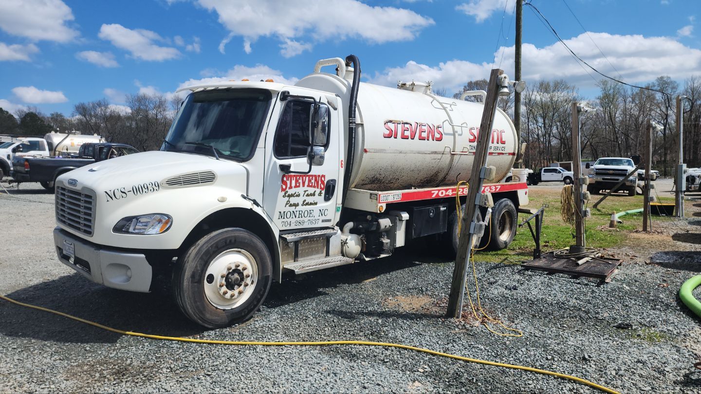Fleet Washing using cleaner by Power Wash Masters LLC
