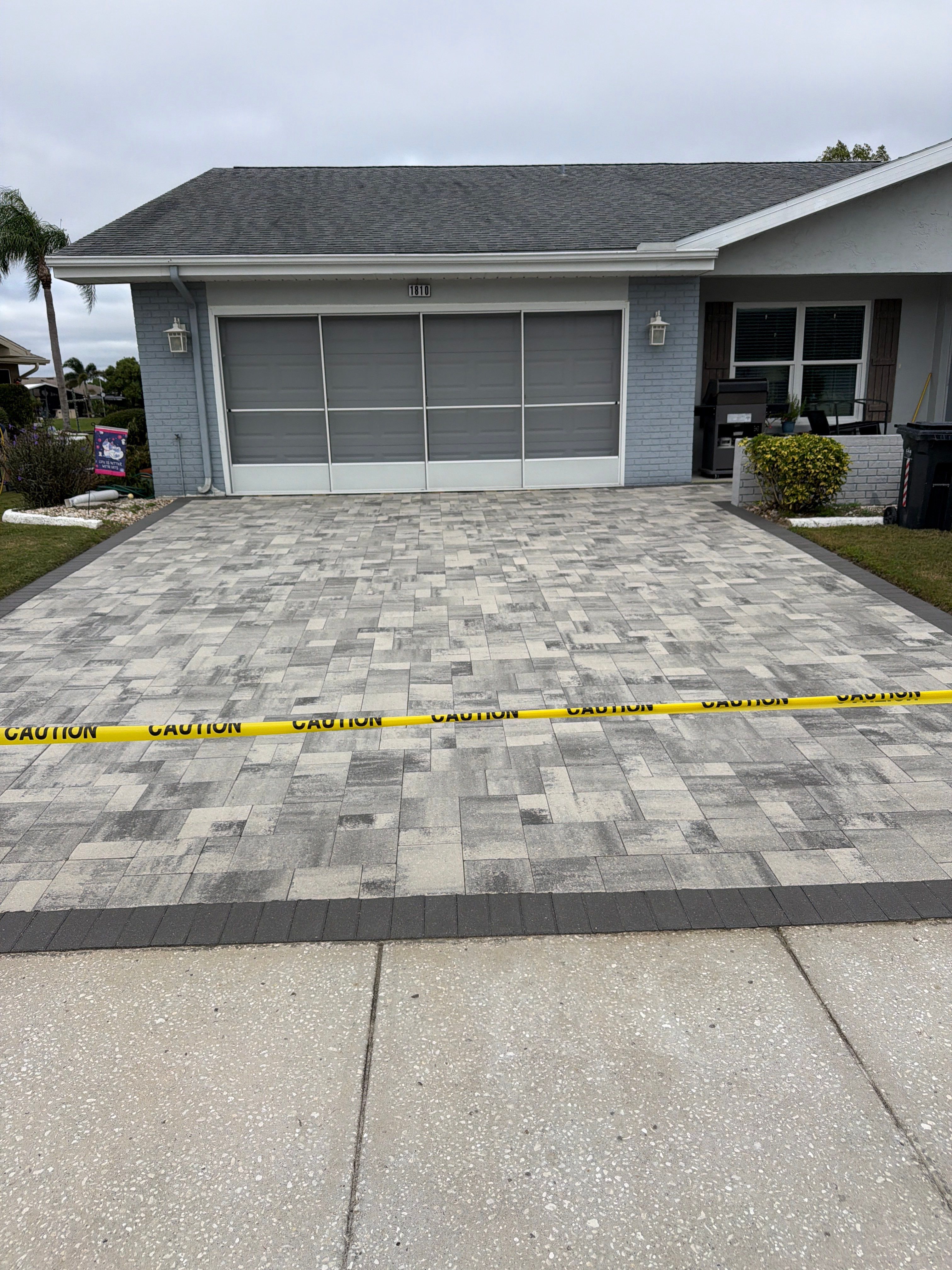 Sun City Center Paver Driveway and Porch Sealing by Supreme Paver Experts