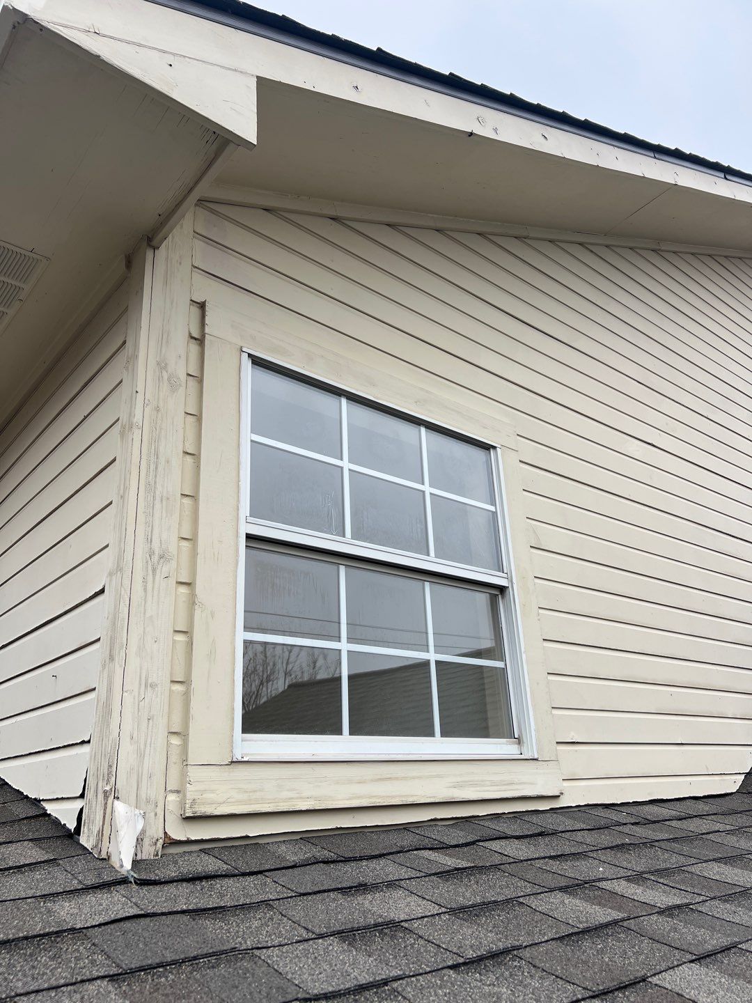 Project in Dallas by Armor Roofing | Exteriors