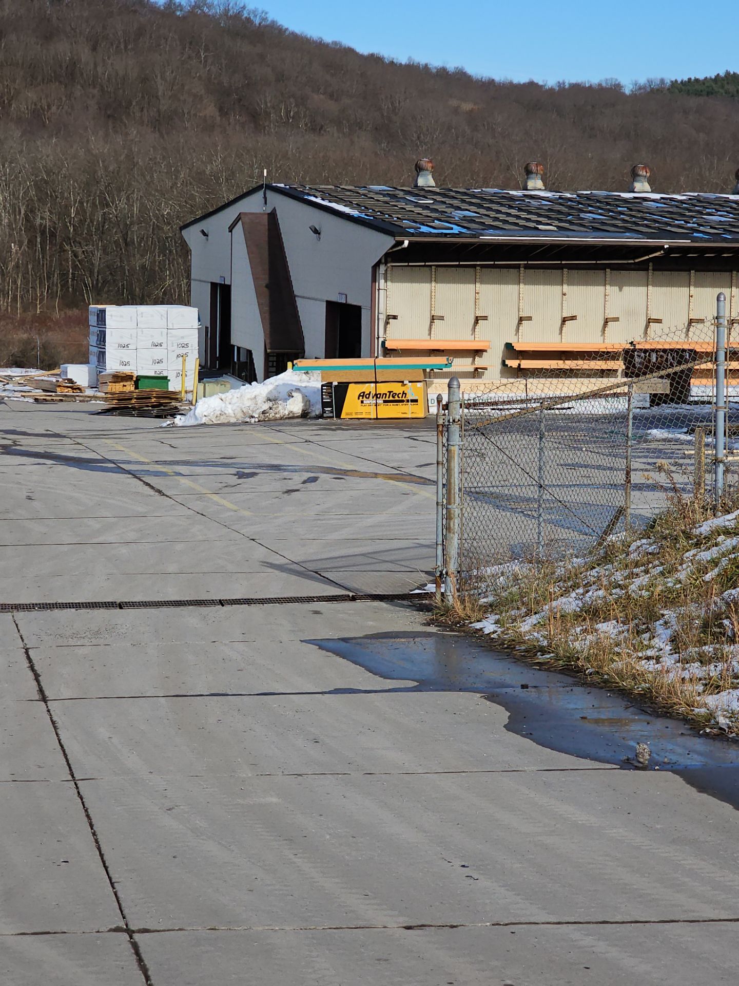 HP Starr by 768 ROOF, LLC.